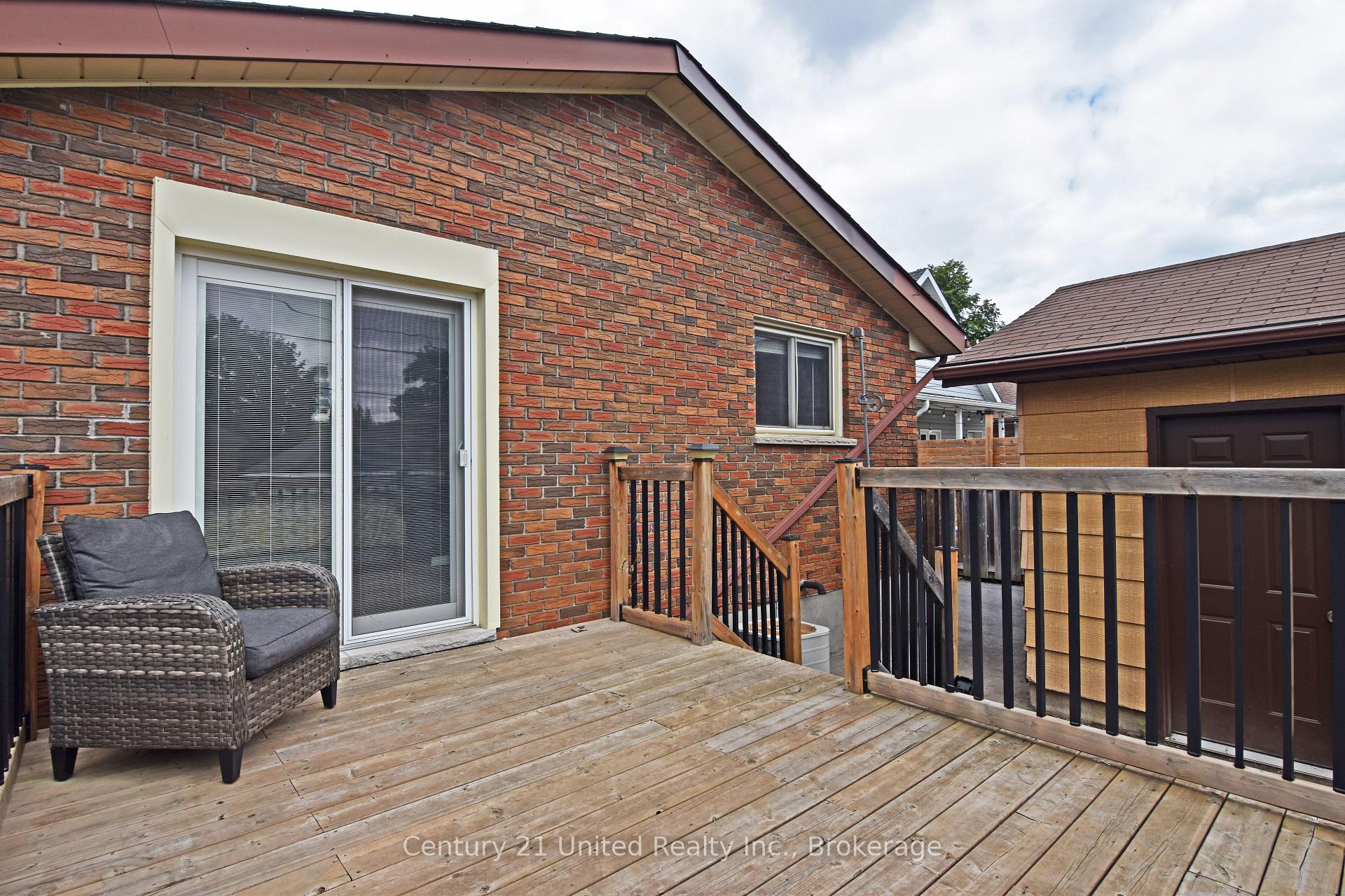 Photo 5 of 397 Edison Avenue, Peterborough, Otonabee Ward 1 — HOMEH