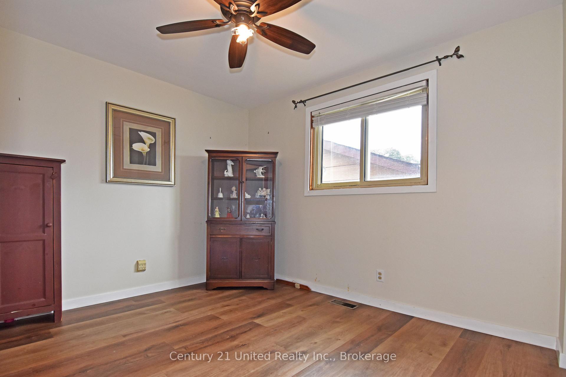 Photo 14 of 397 Edison Avenue, Peterborough, Otonabee Ward 1 — HOMEH