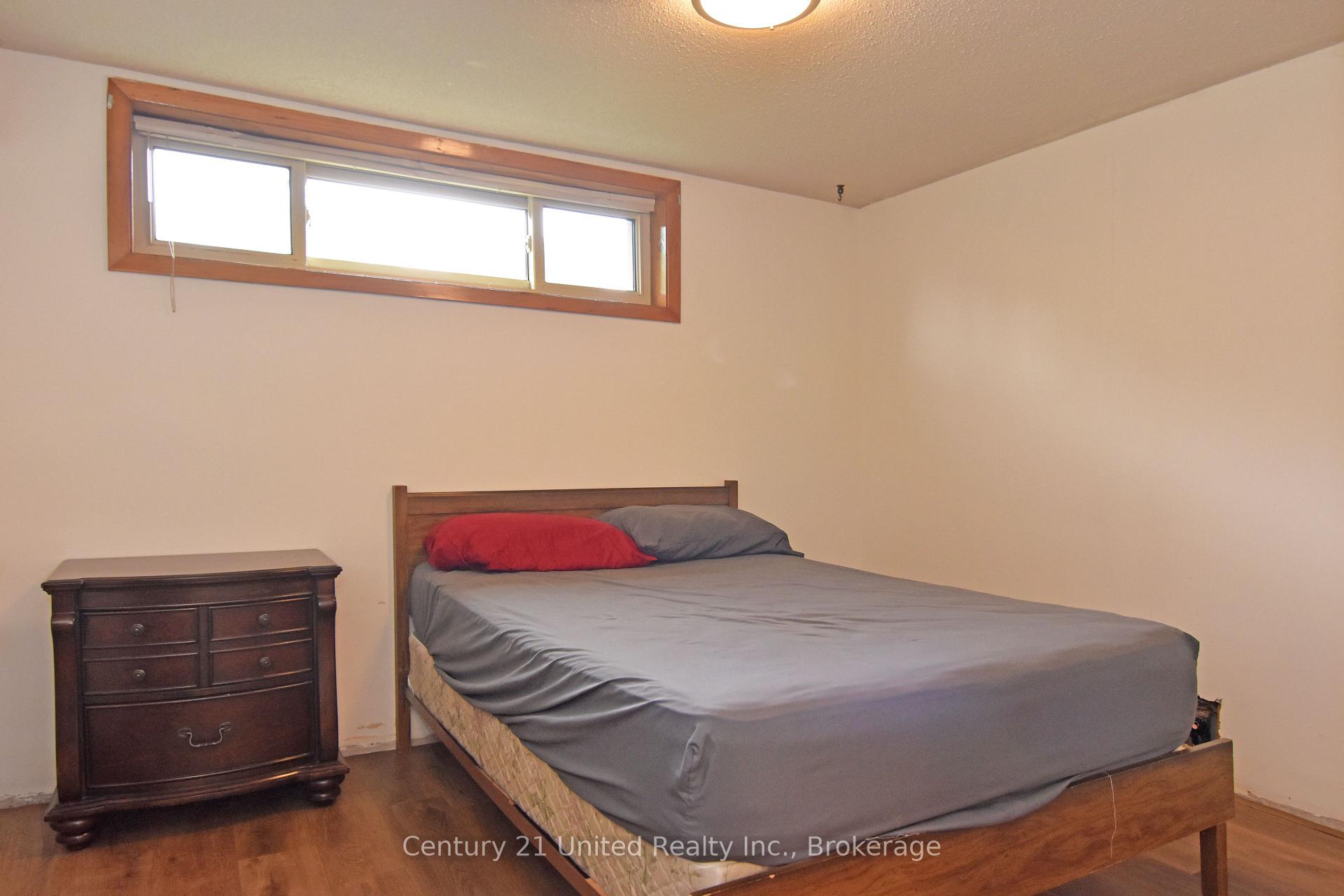 Photo 19 of 397 Edison Avenue, Peterborough, Otonabee Ward 1 — HOMEH