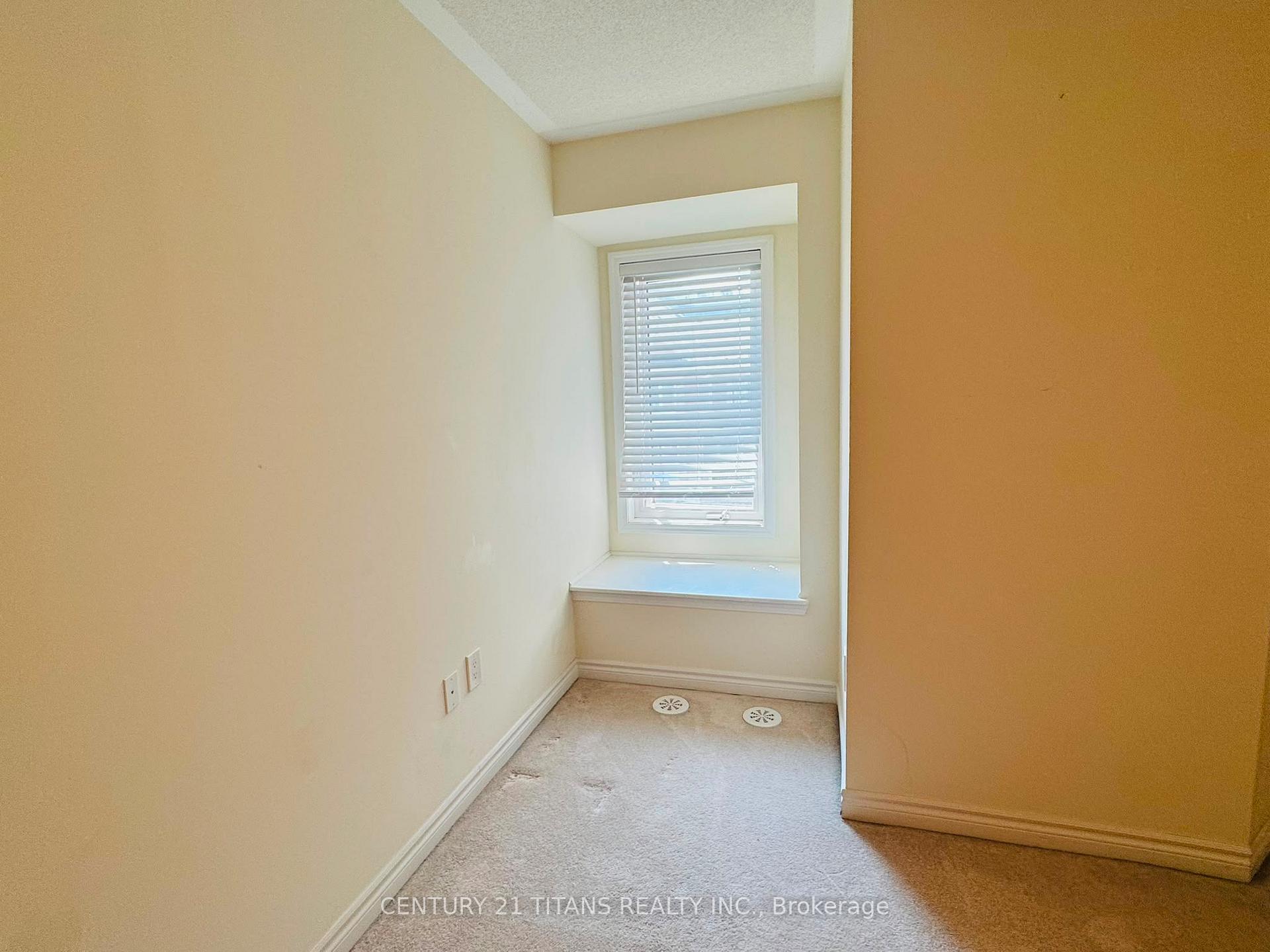 Photo 6 of 63 Gerigs Street, Scarborough, Clairlea-Birchmount — HOMEH