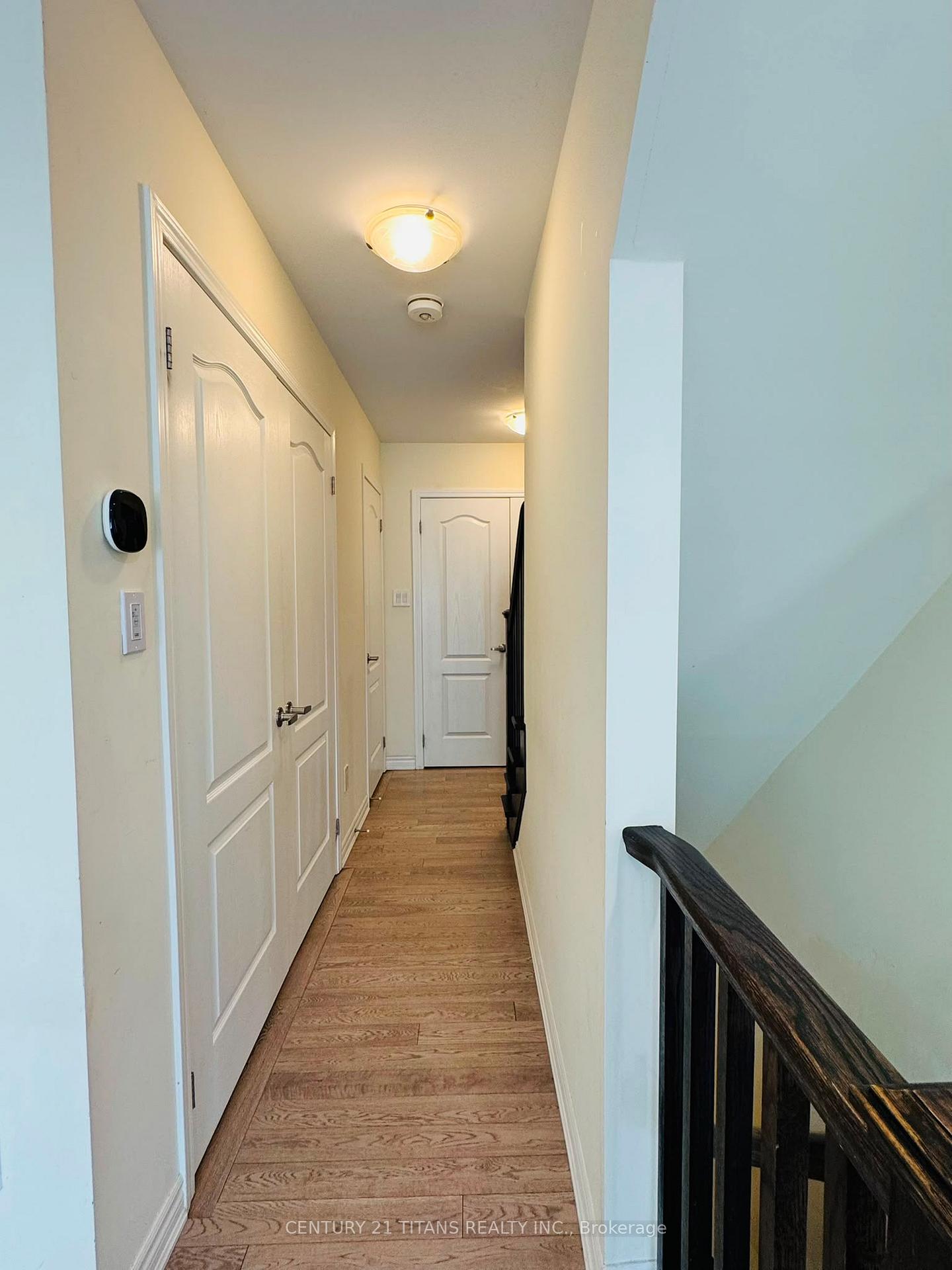 Photo 10 of 63 Gerigs Street, Scarborough, Clairlea-Birchmount — HOMEH