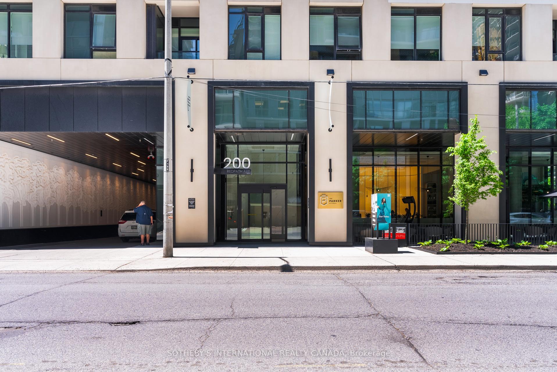 Photo 2 of Unit 2506, 200 Redpath Avenue, Toronto, Mount Pleasant East — HOMEH