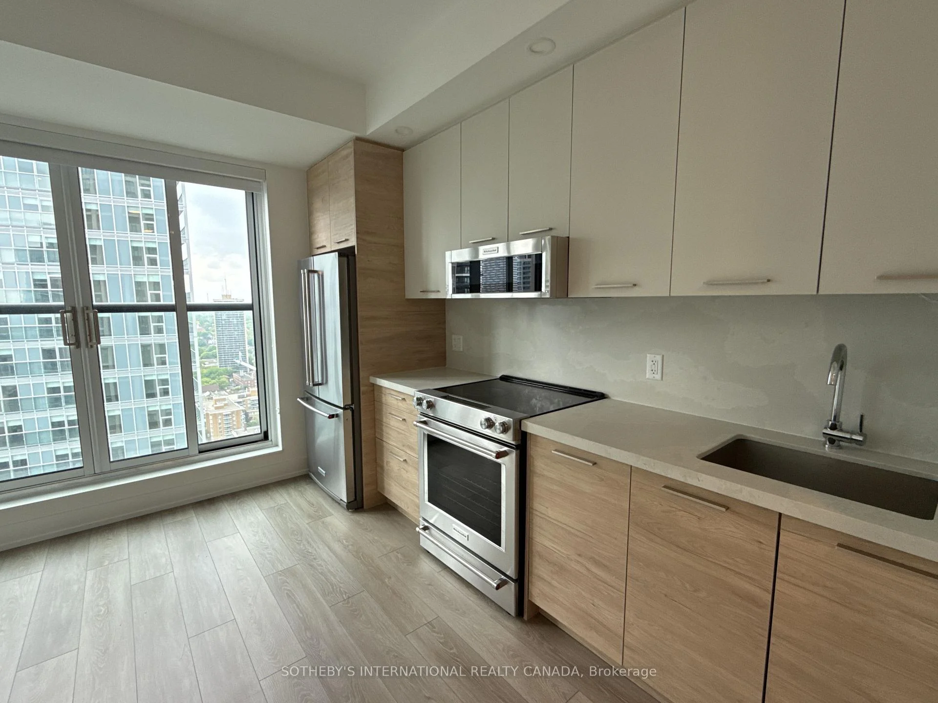 Photo 27 of Unit 2506, 200 Redpath Avenue, Toronto, Mount Pleasant East — HOMEH