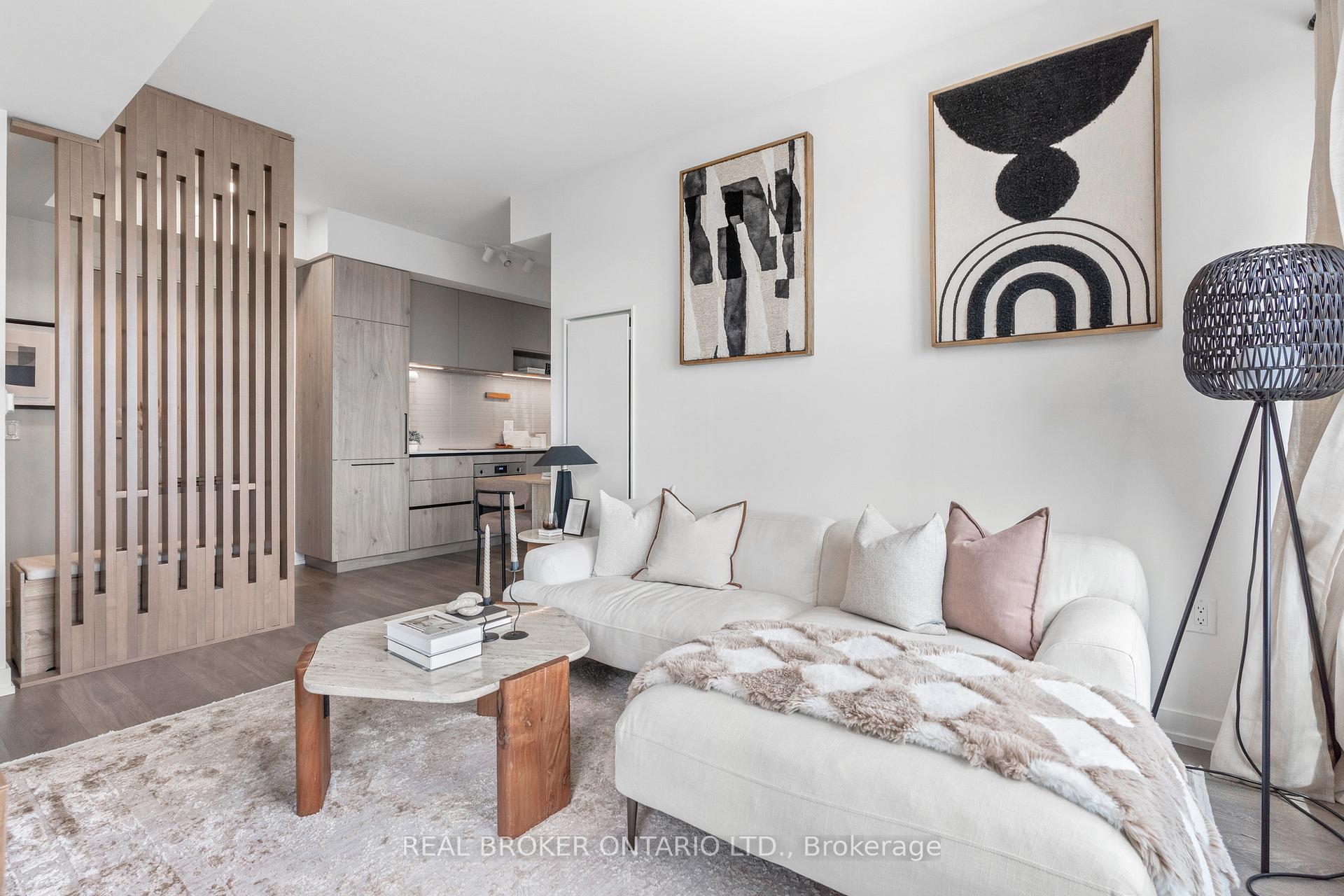 Photo 4 of Unit 902, 181 Sterling Road, Toronto, Dufferin Grove — HOMEH