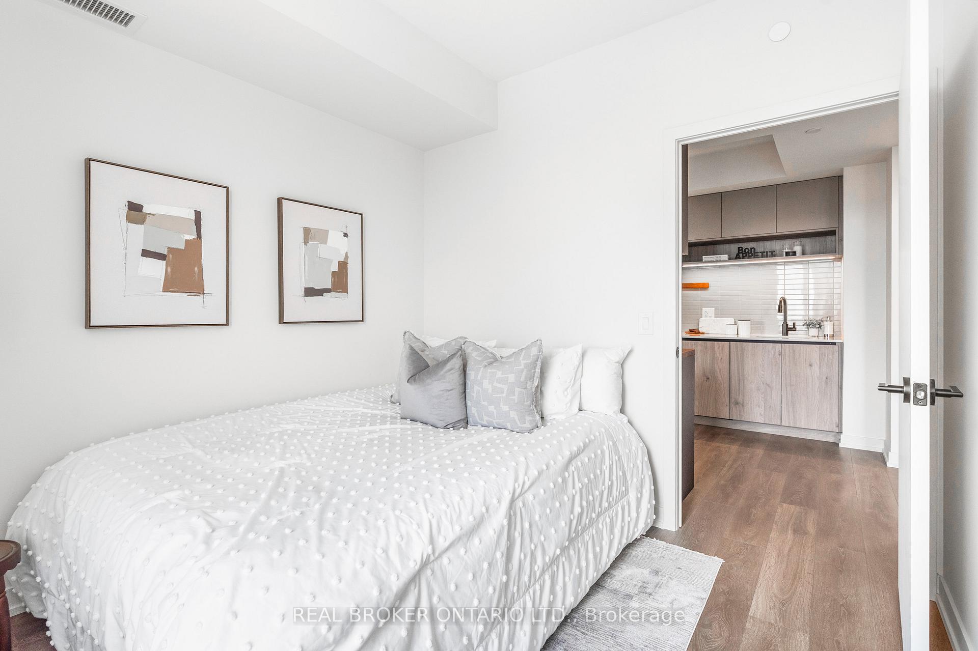 Photo 18 of Unit 902, 181 Sterling Road, Toronto, Dufferin Grove — HOMEH