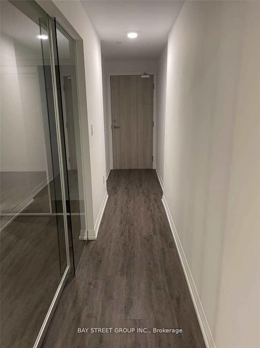 Photo 4 of Unit 2605, 75 Canterbury Place, North York, Willowdale West — HOMEH
