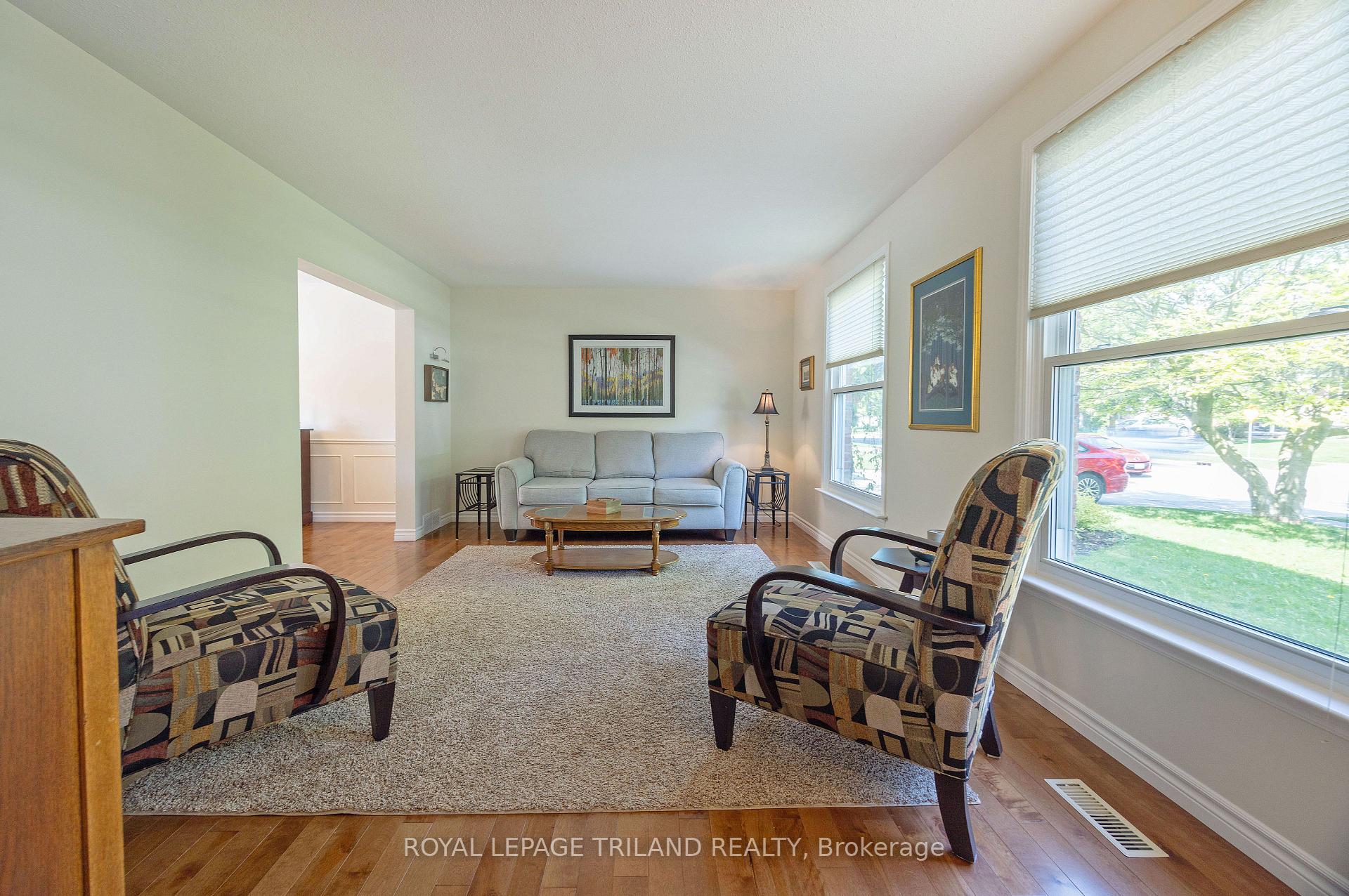 Photo 6 of 1402 Hastings Drive, London, North G — HOMEH