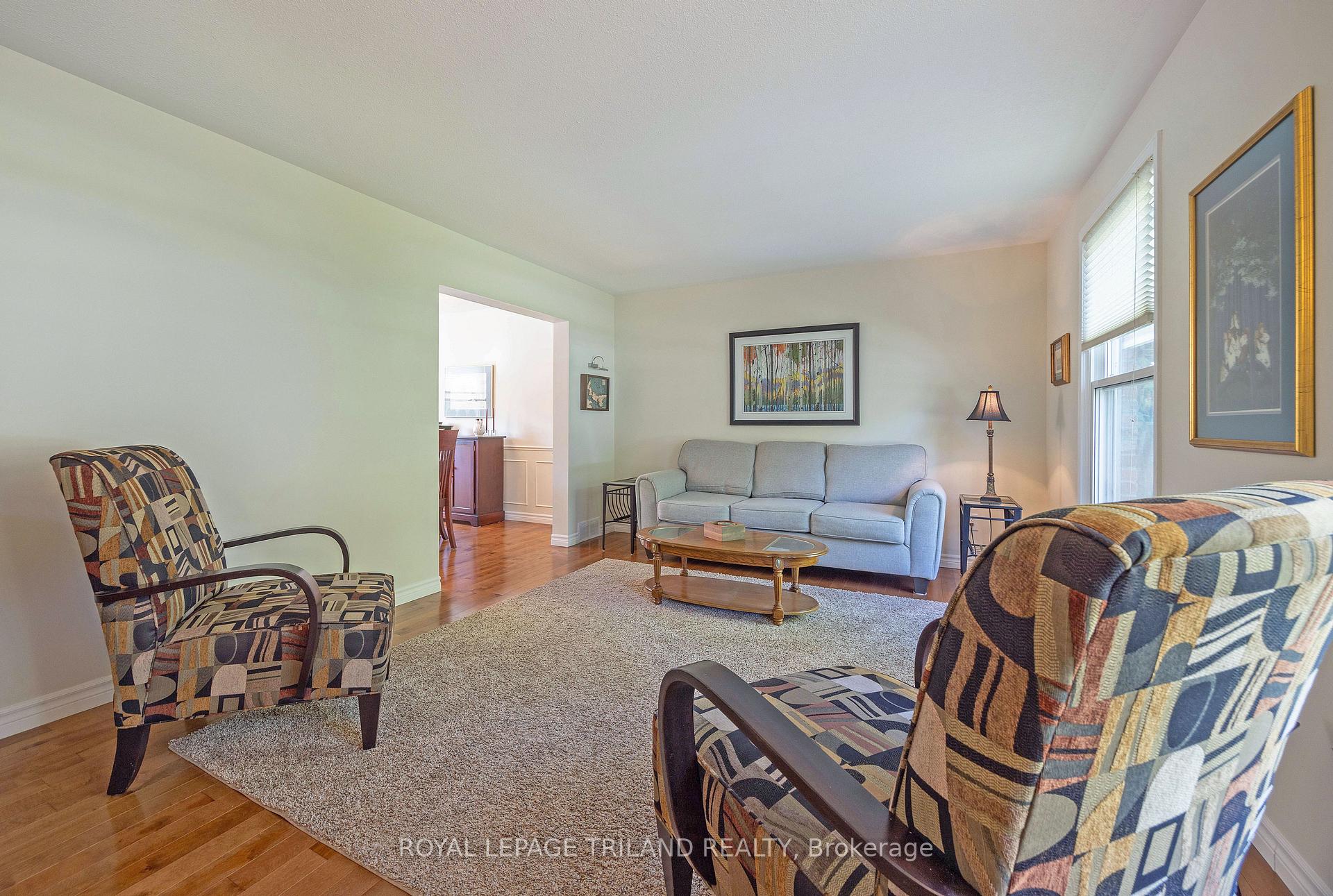 Photo 7 of 1402 Hastings Drive, London, North G — HOMEH