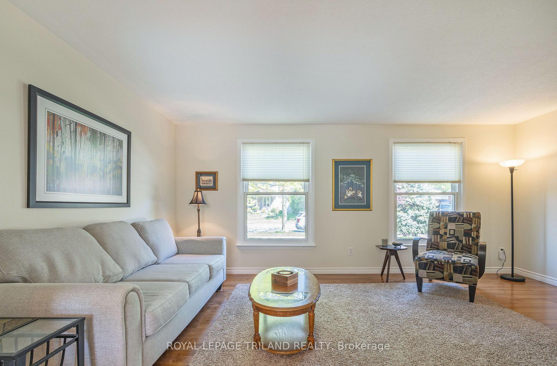 Photo 8 of 1402 Hastings Drive, London, North G — HOMEH