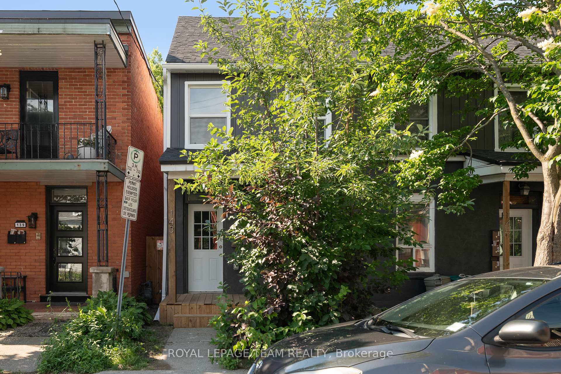 Photo 1 of 143 St Andrew Street, Ottawa, Lower Town/Byward Market — HOMEH
