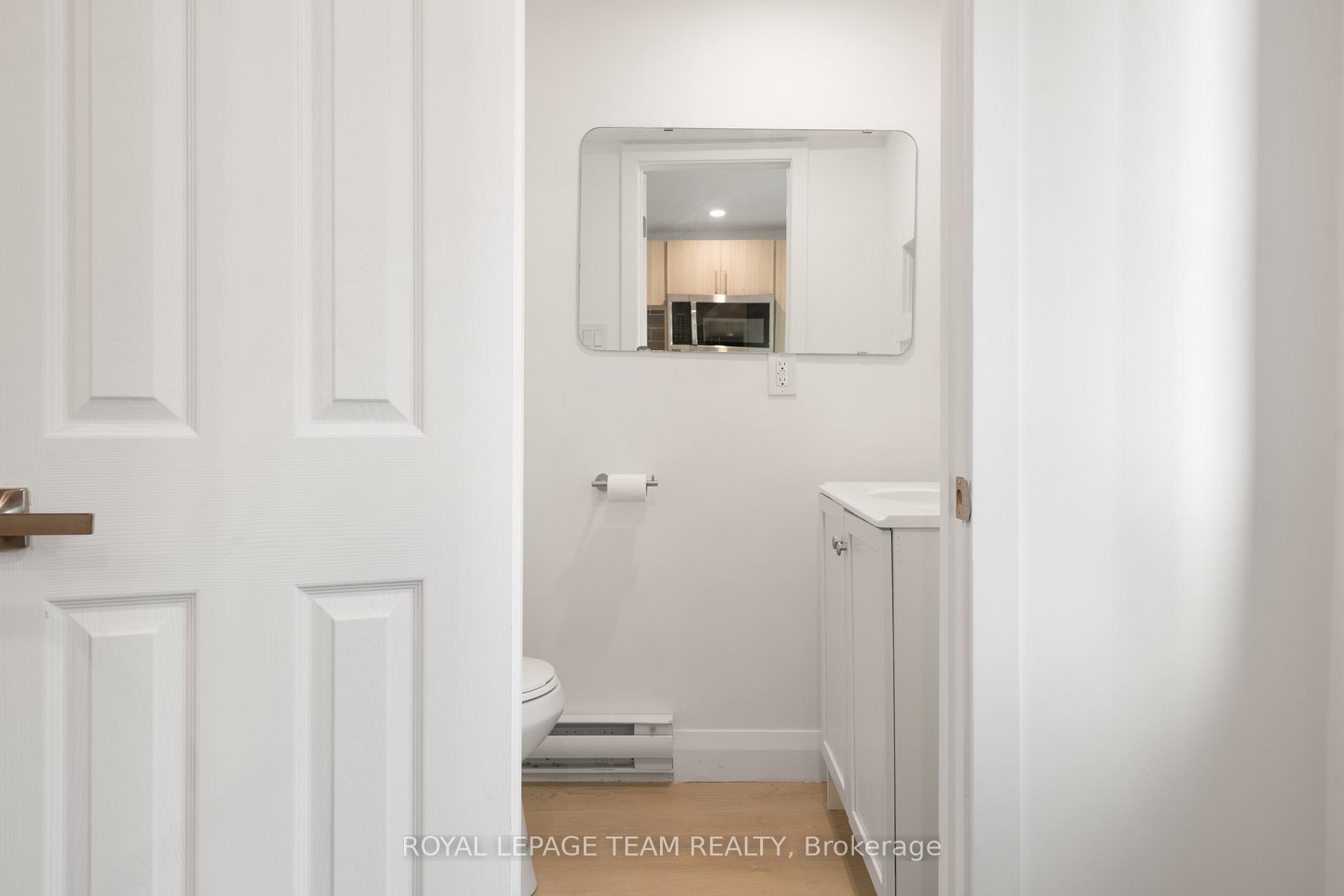 Photo 17 of 143 St Andrew Street, Ottawa, Lower Town/Byward Market — HOMEH