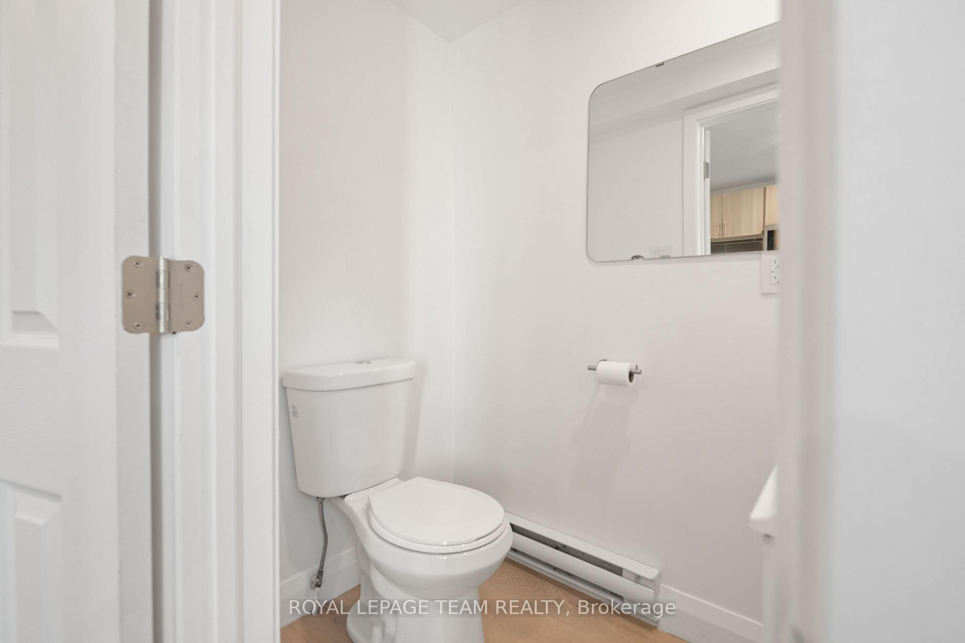 Photo 19 of 143 St Andrew Street, Ottawa, Lower Town/Byward Market — HOMEH