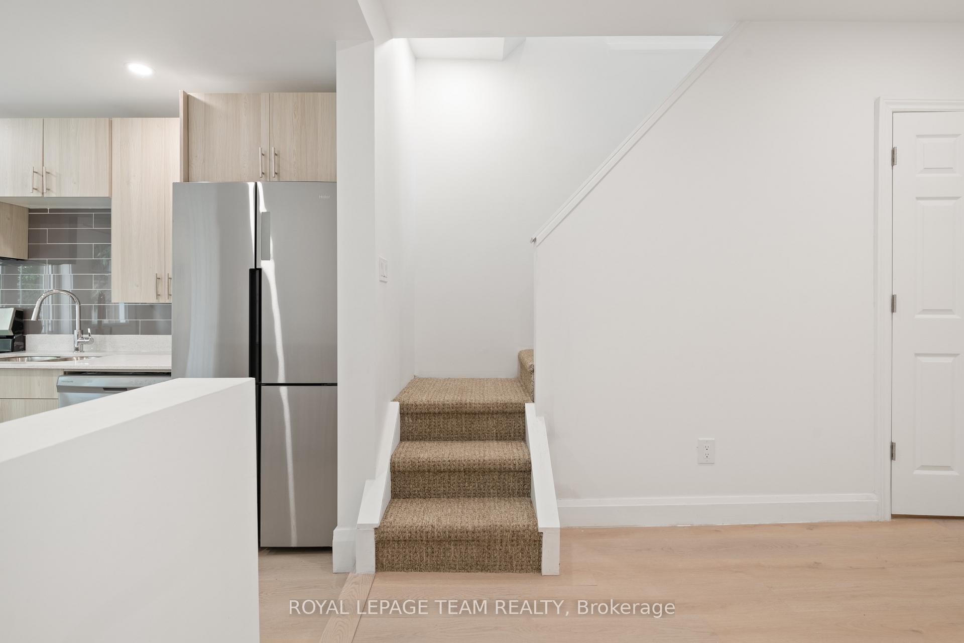 Photo 20 of 143 St Andrew Street, Ottawa, Lower Town/Byward Market — HOMEH