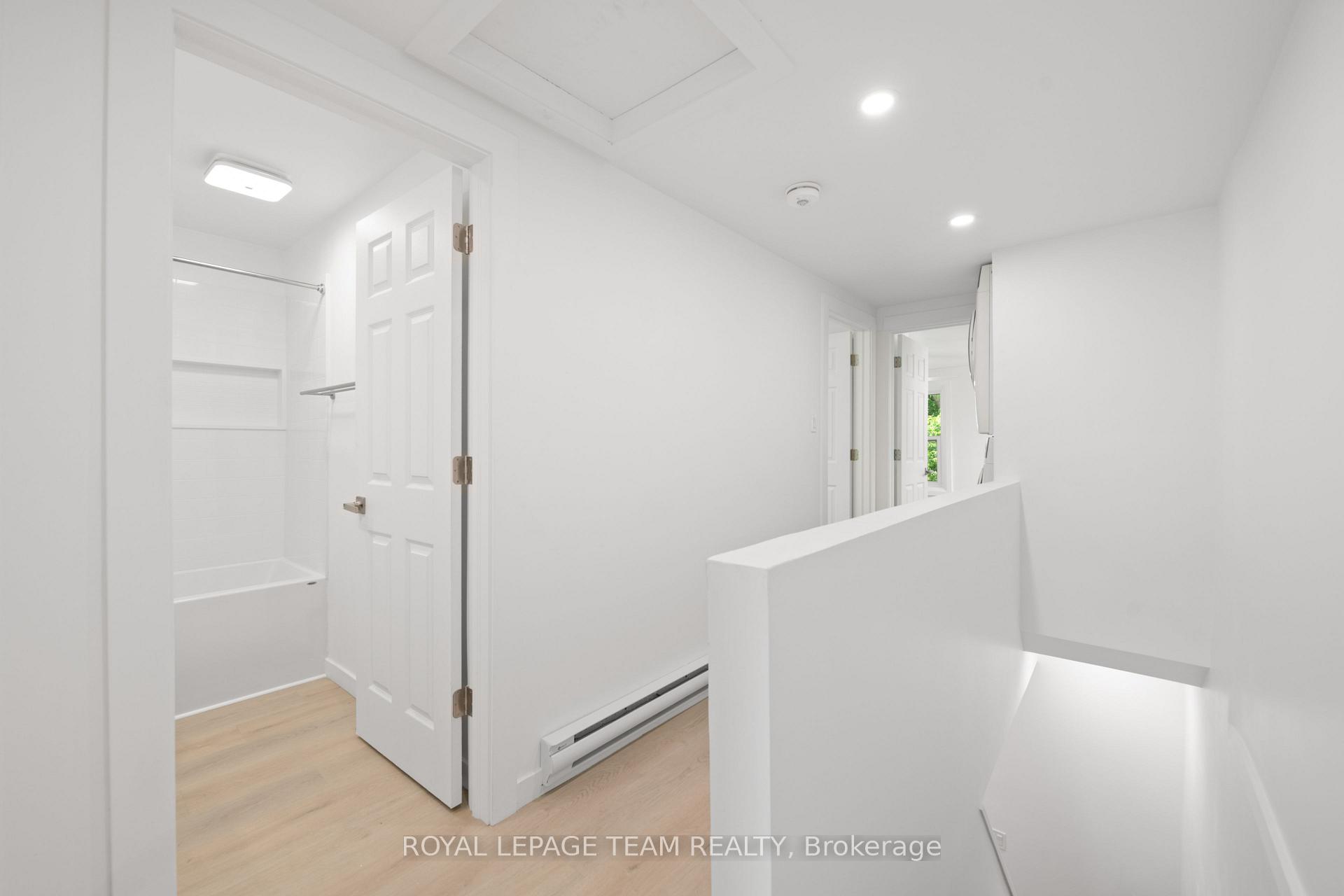 Photo 21 of 143 St Andrew Street, Ottawa, Lower Town/Byward Market — HOMEH