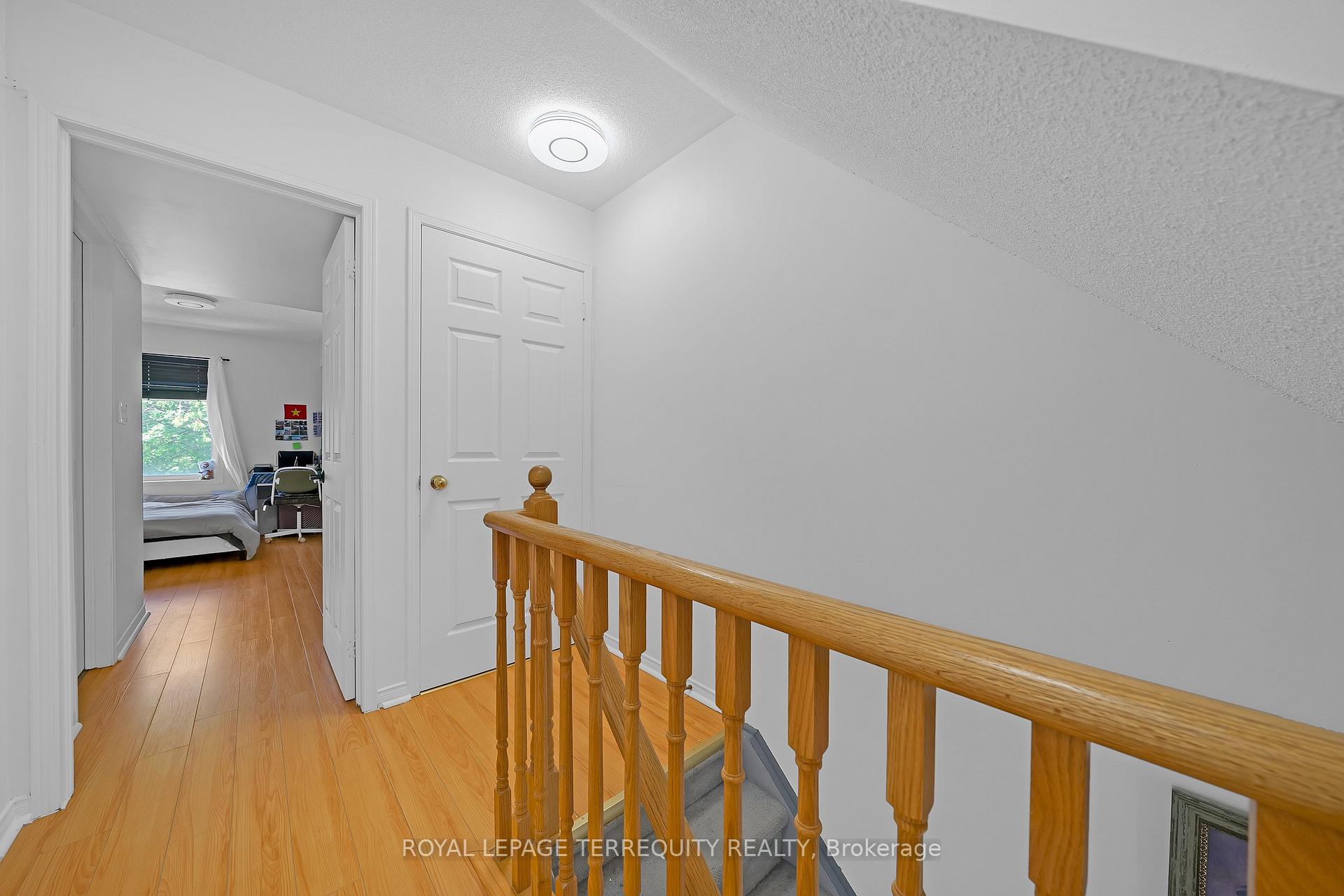 Photo 10 of Unit 124, 75 Turntable Crescent, Toronto, Dovercourt-Wallace Emerson-Junction — HOMEH
