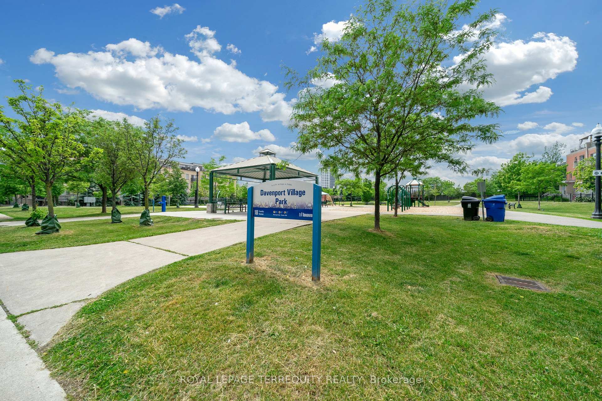 Photo 21 of Unit 124, 75 Turntable Crescent, Toronto, Dovercourt-Wallace Emerson-Junction — HOMEH
