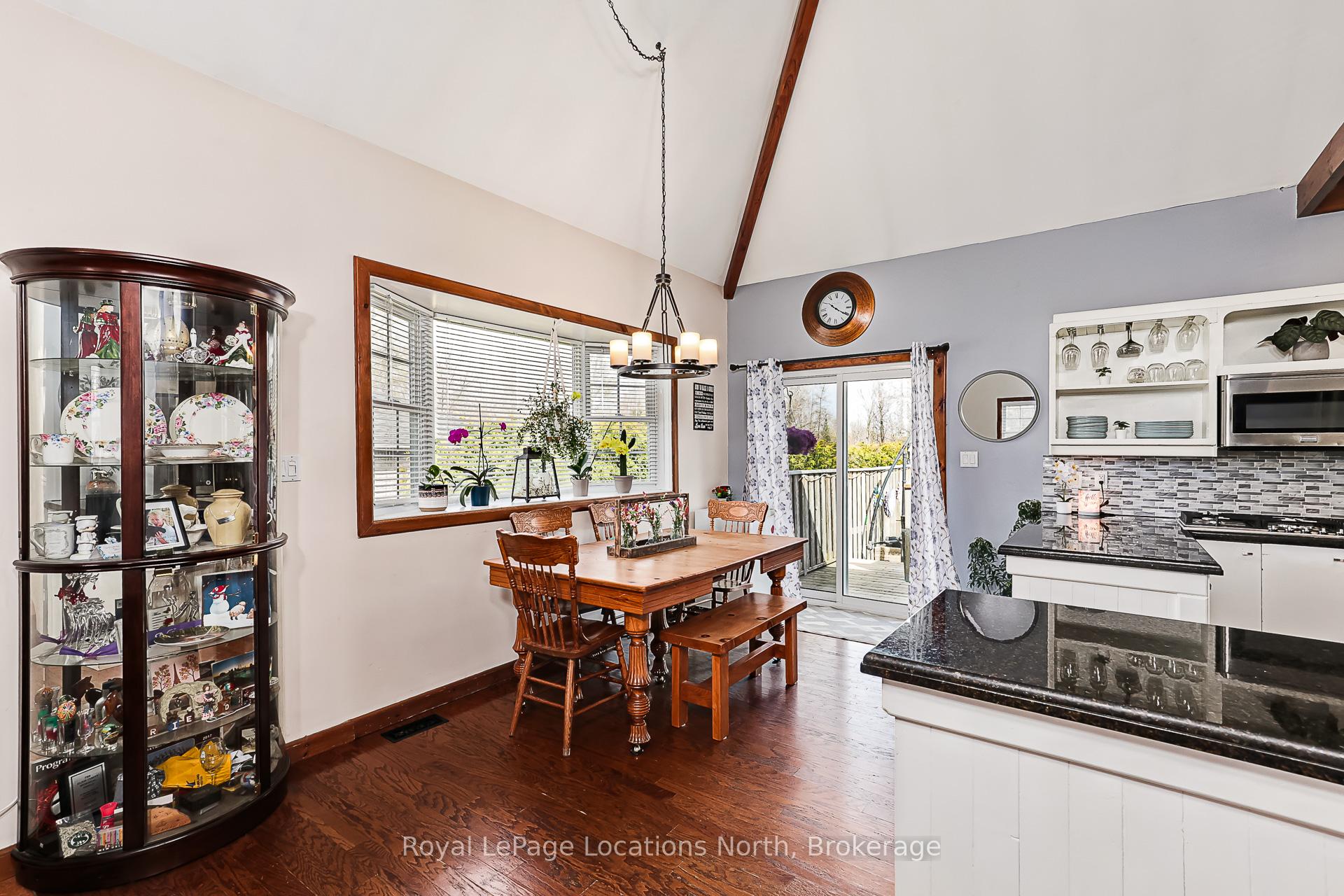 Photo 6 of 63 Broadview Street, Collingwood — HOMEH