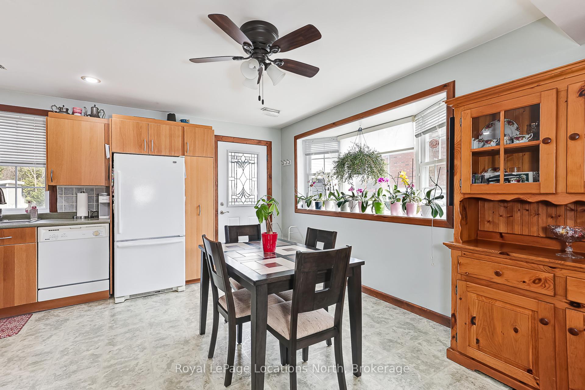 Photo 21 of 63 Broadview Street, Collingwood — HOMEH