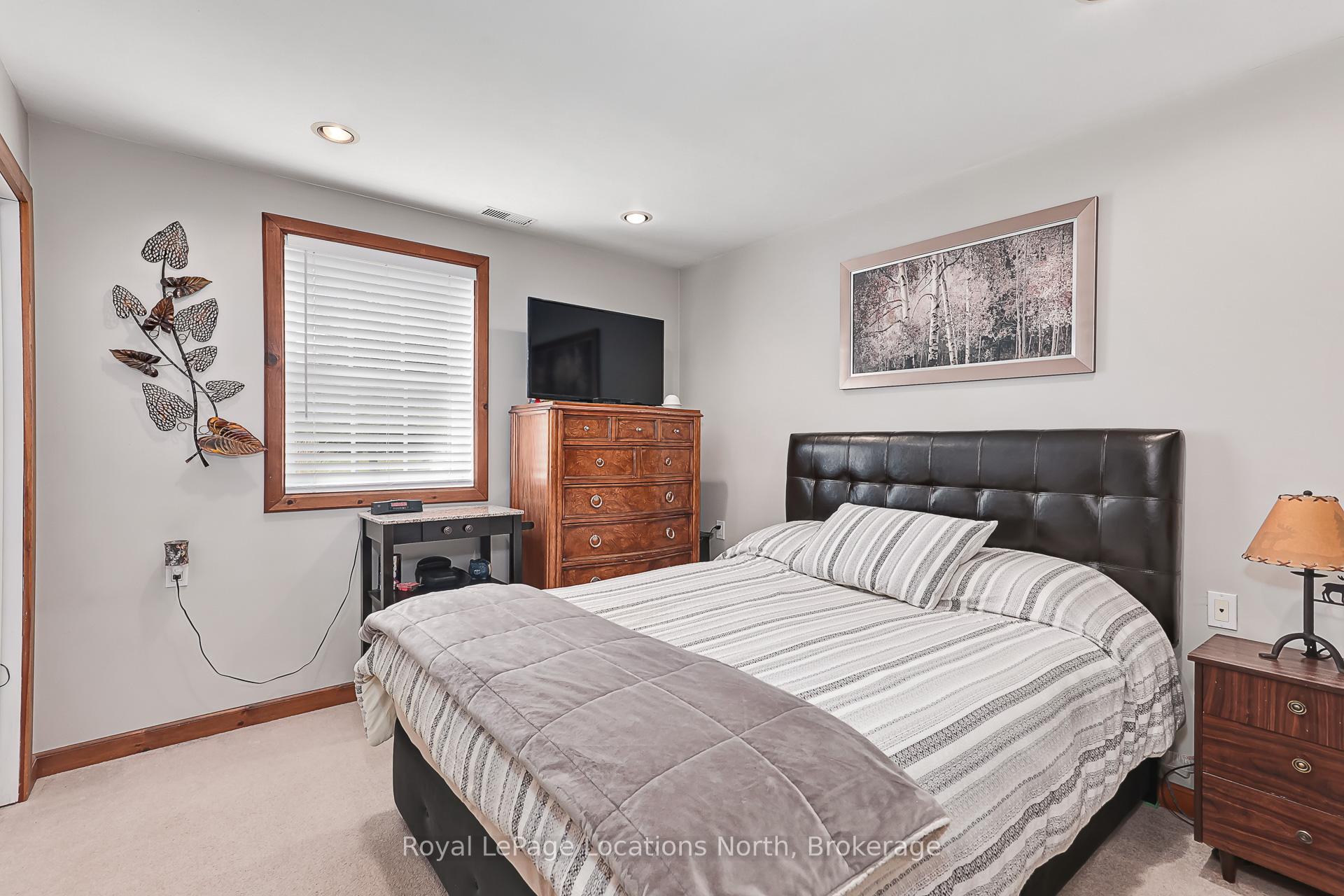 Photo 26 of 63 Broadview Street, Collingwood — HOMEH