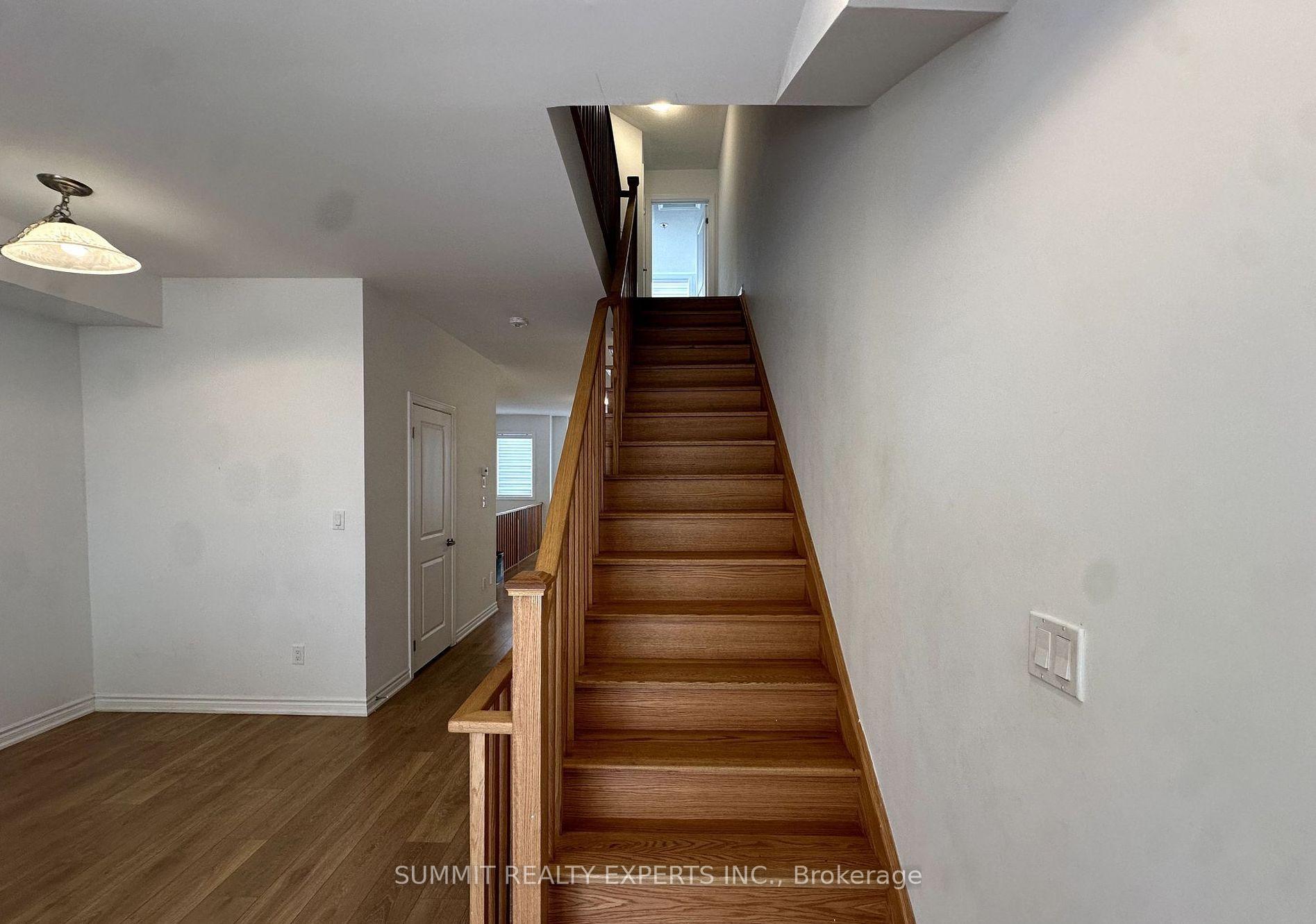 Photo 6 of 793 Eddystone Path, Oshawa, Donevan — HOMEH