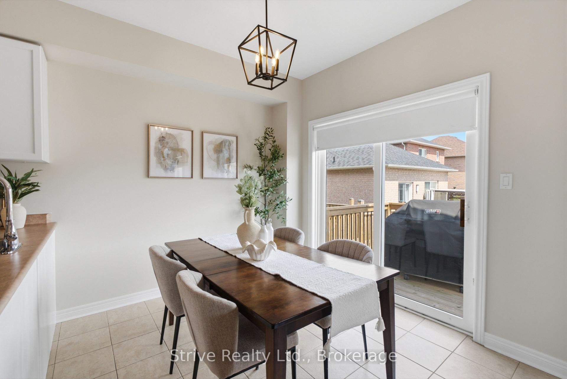 Photo 11 of 272 Huntington Crescent, Clarington, Courtice — HOMEH