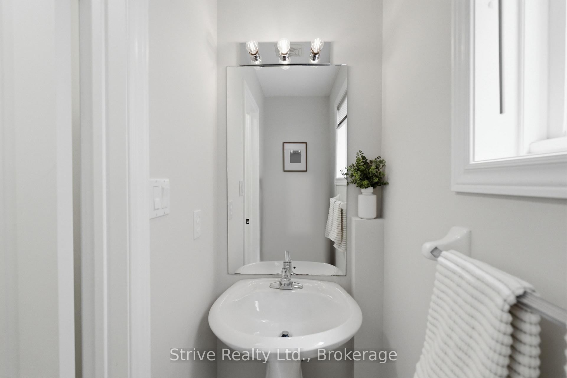 Photo 17 of 272 Huntington Crescent, Clarington, Courtice — HOMEH