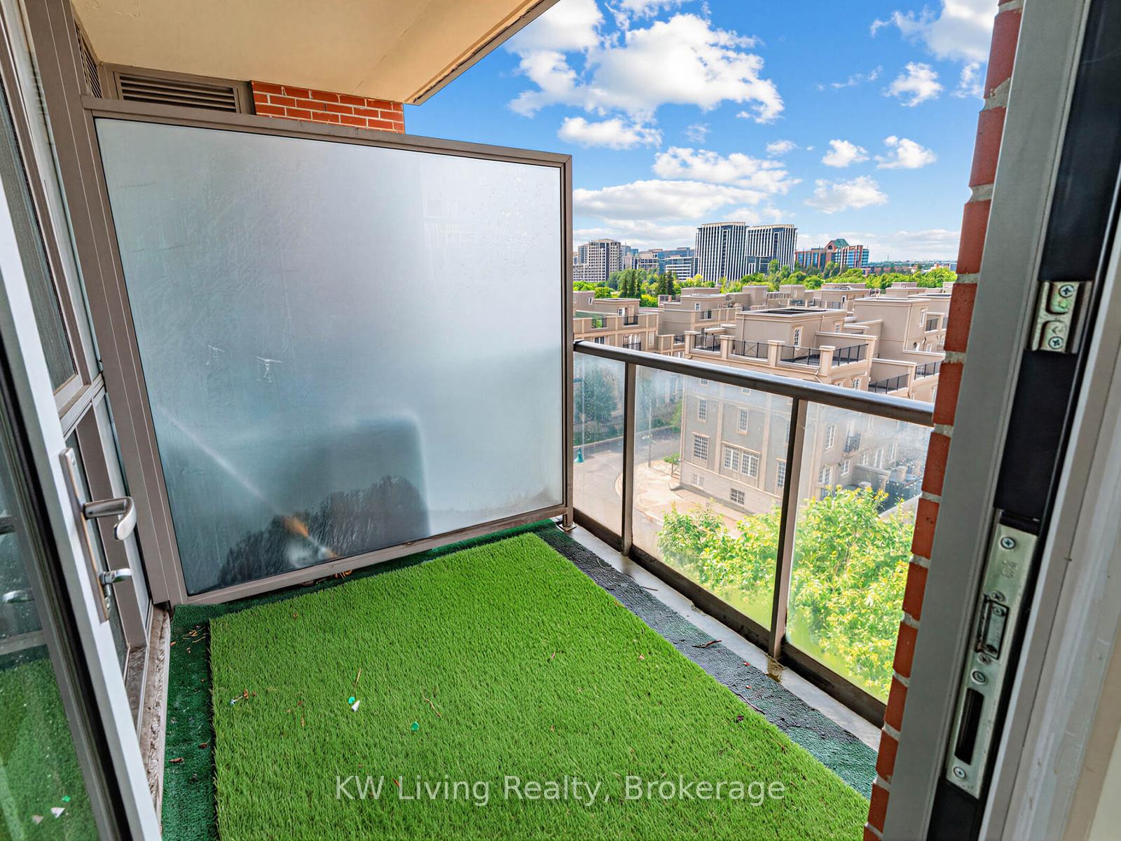 Photo 24 of Unit 604, 21 Upper Duke Crescent, Markham, Unionville — HOMEH