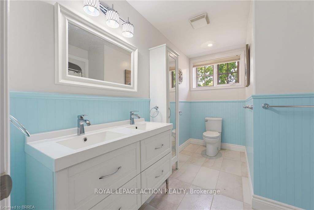 Photo 25 of 1 Rue Chateaux Terrace, Brantford, Empire South — HOMEH