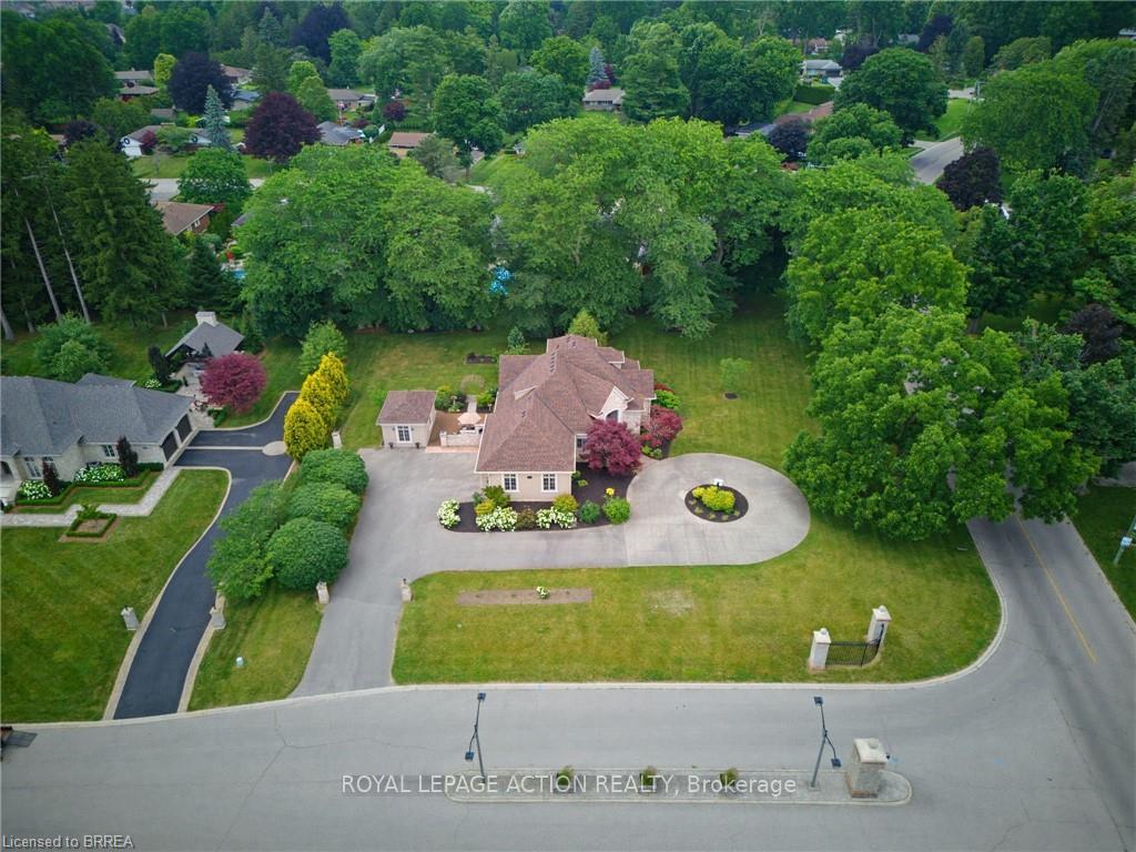 Photo 46 of 1 Rue Chateaux Terrace, Brantford, Empire South — HOMEH