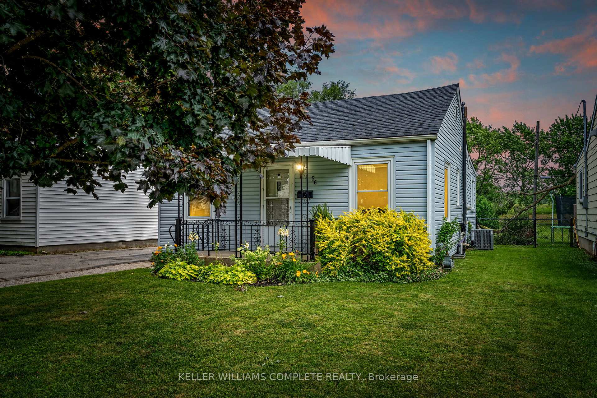 Photo 2 of 56 Sixth Avenue, Brantford, Eagle Place East — HOMEH