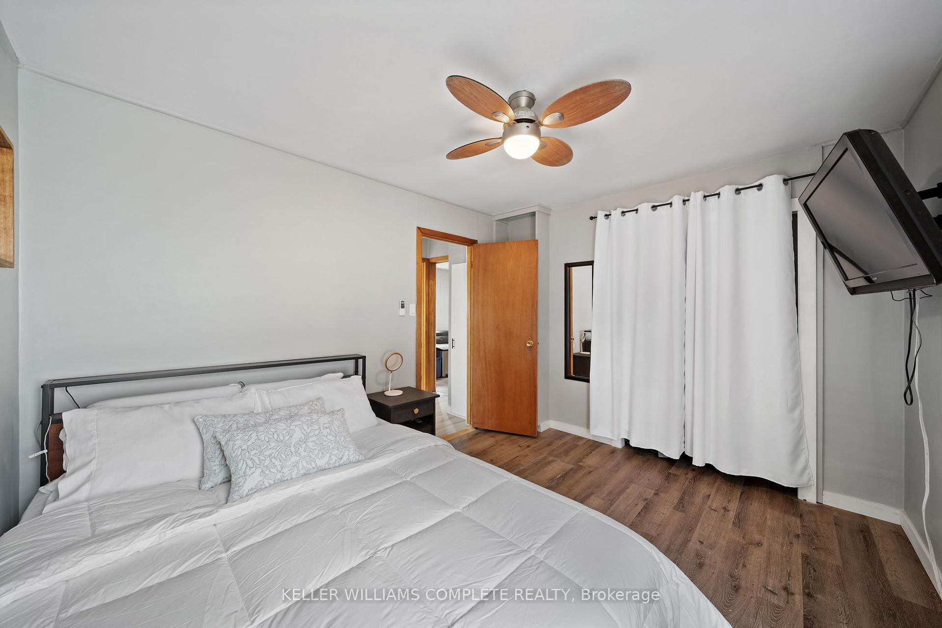 Photo 13 of 56 Sixth Avenue, Brantford, Eagle Place East — HOMEH