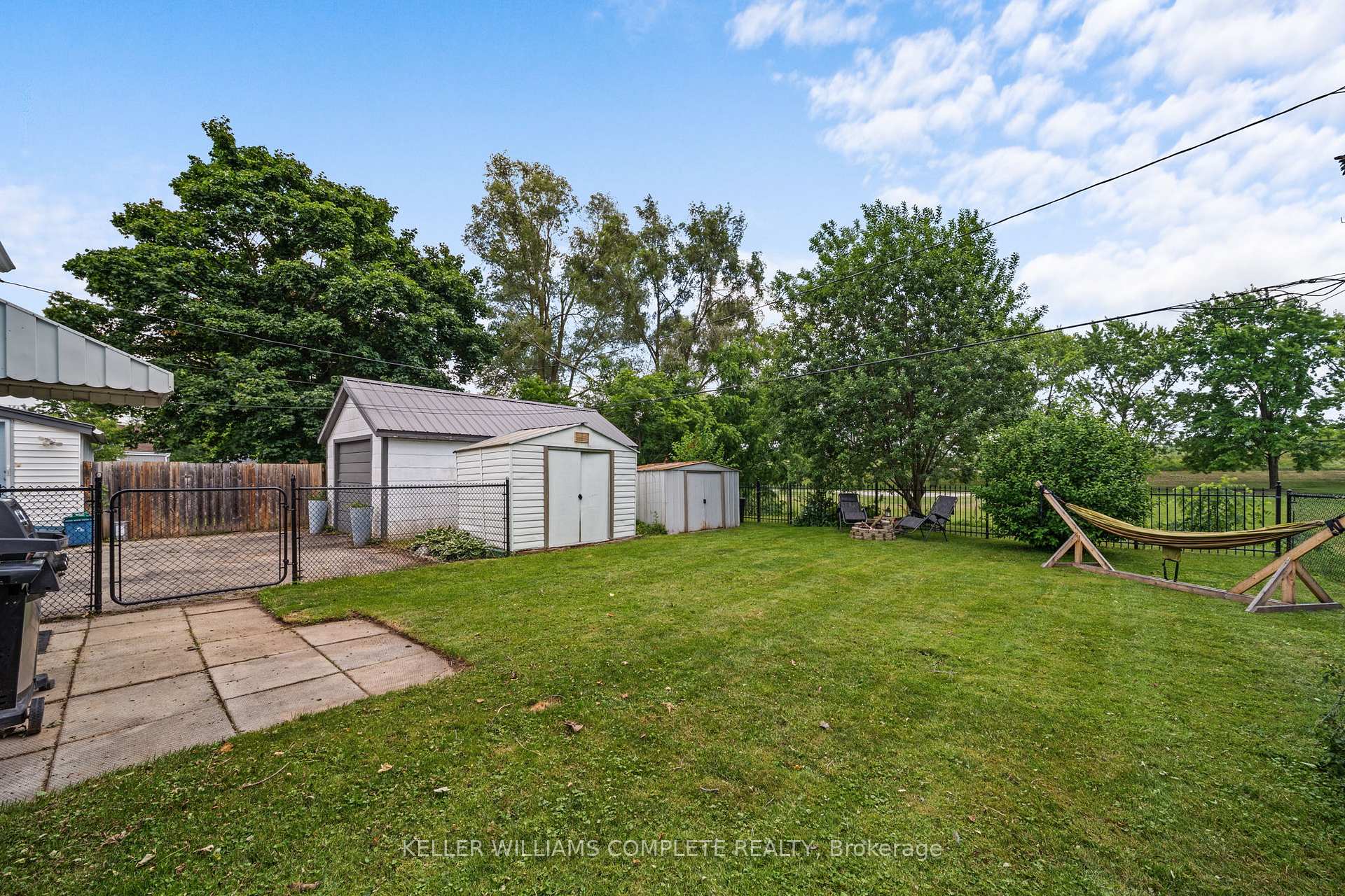 Photo 25 of 56 Sixth Avenue, Brantford, Eagle Place East — HOMEH