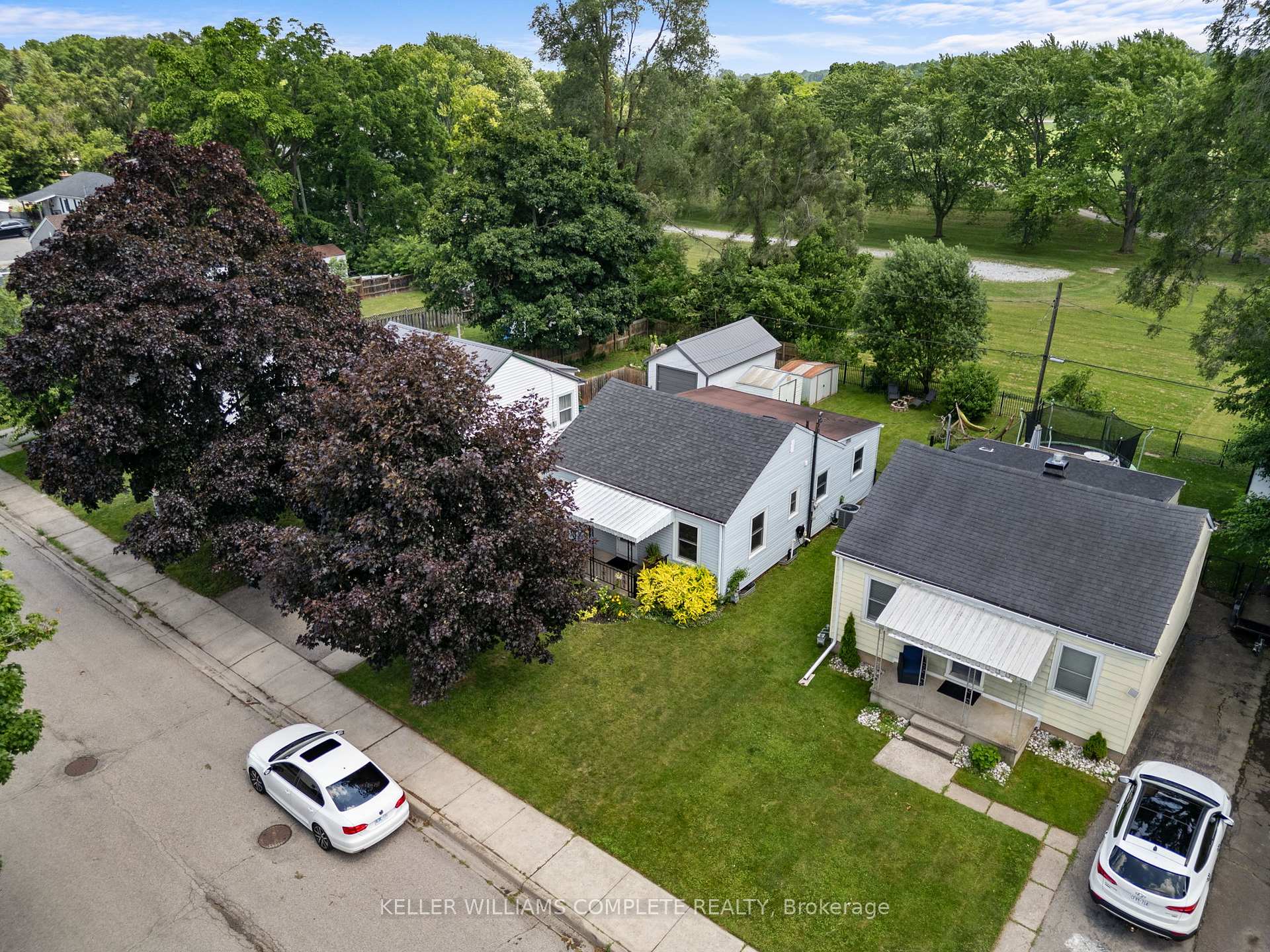 Photo 28 of 56 Sixth Avenue, Brantford, Eagle Place East — HOMEH