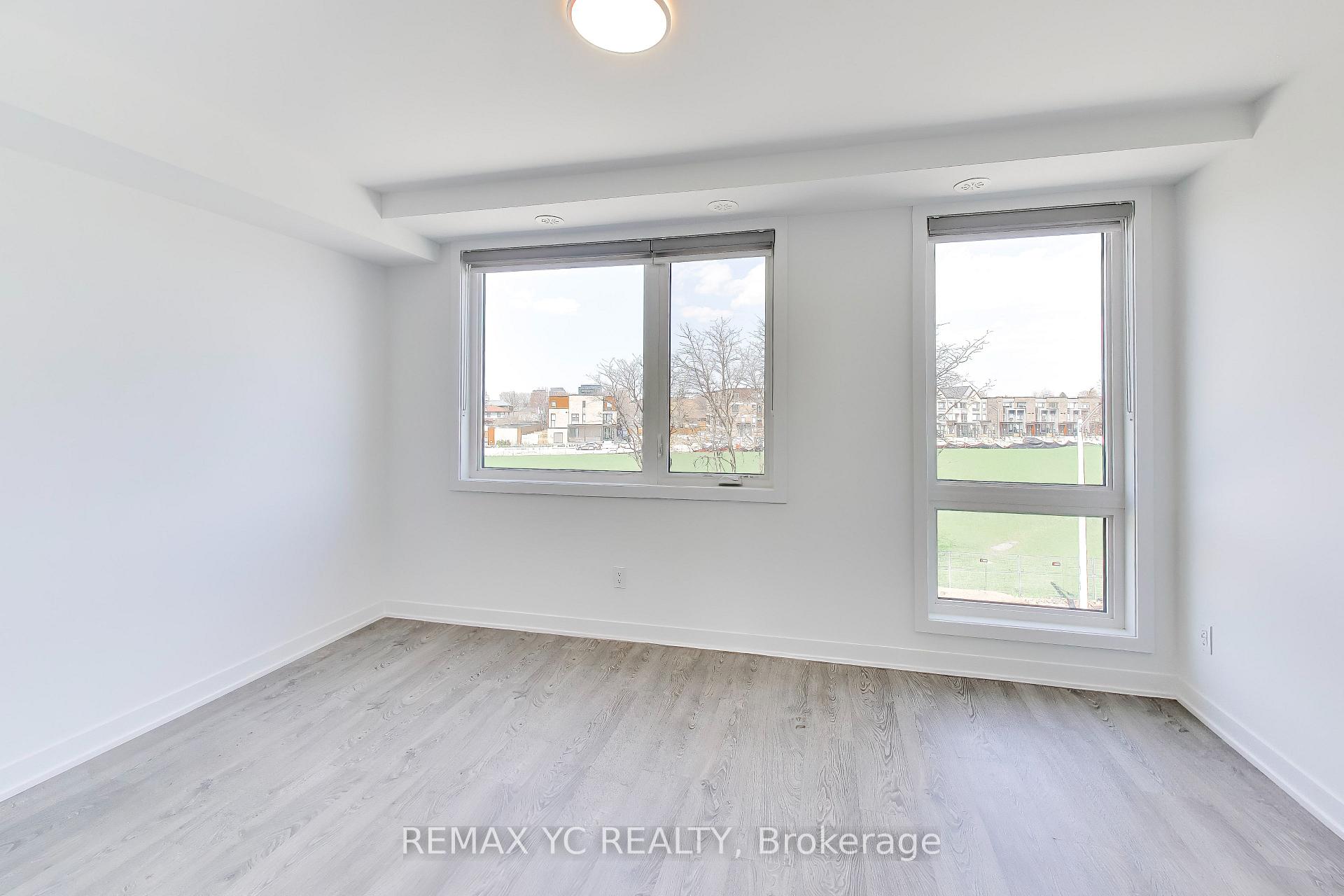 Photo 28 of 18 Deep Roots Terrace, Toronto, Englemount-Lawrence — HOMEH