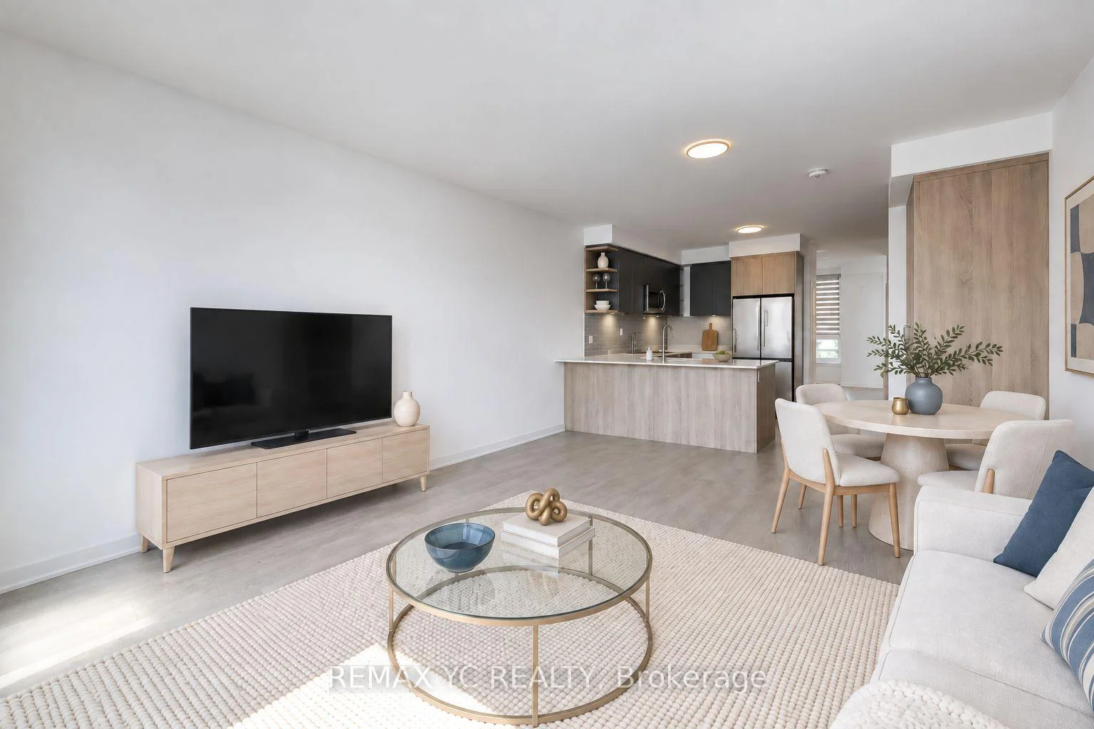 Photo 5 of 18 Deep Roots Terrace, Toronto, Englemount-Lawrence — HOMEH