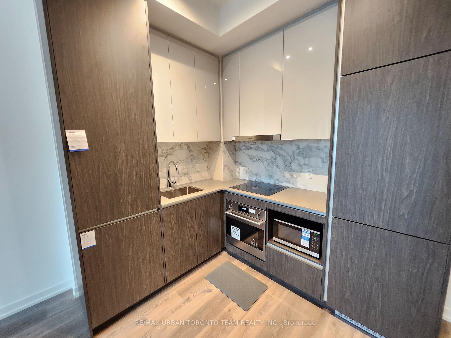 Photo 3 of Unit 206, 28 Interchange Way, Vaughan, Vaughan Corporate Centre — HOMEH