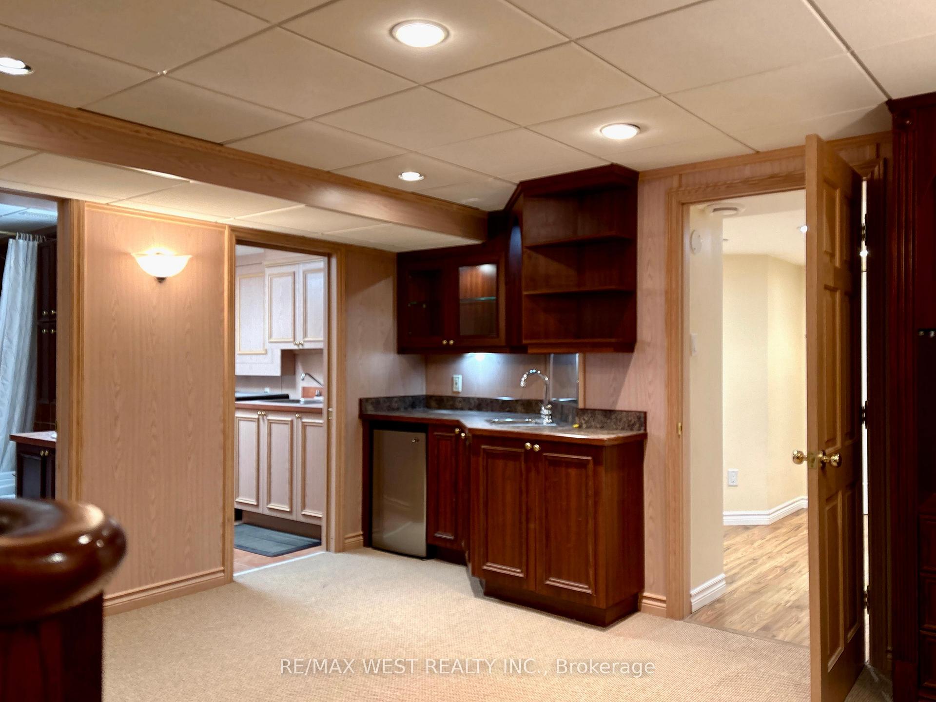 Photo 8 of 463 Hewitt Circle, Newmarket, Summerhill Estates — HOMEH