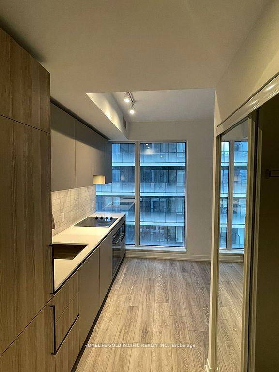 Photo 7 of Unit 3306, 55 Mercer Street, Toronto, Waterfront Communities — HOMEH