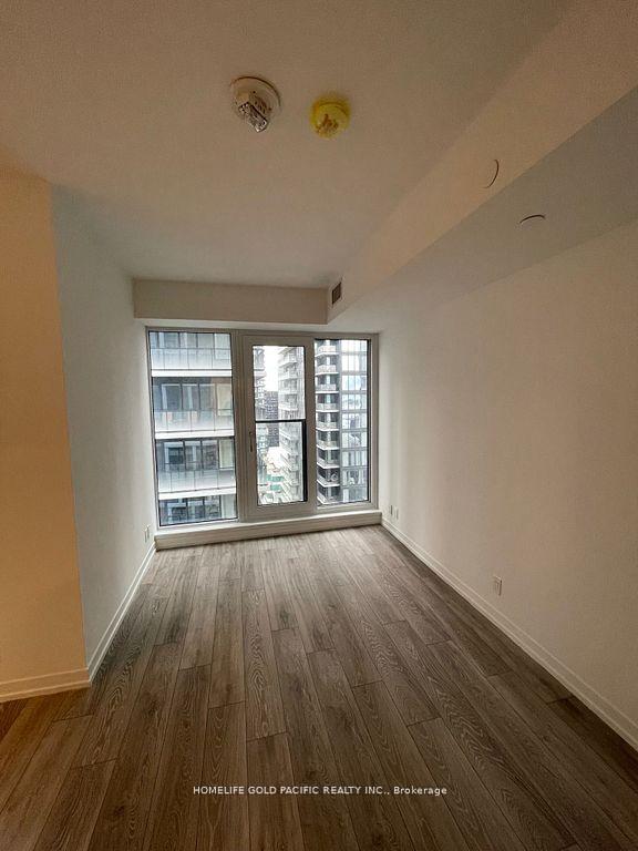 Photo 10 of Unit 3306, 55 Mercer Street, Toronto, Waterfront Communities — HOMEH