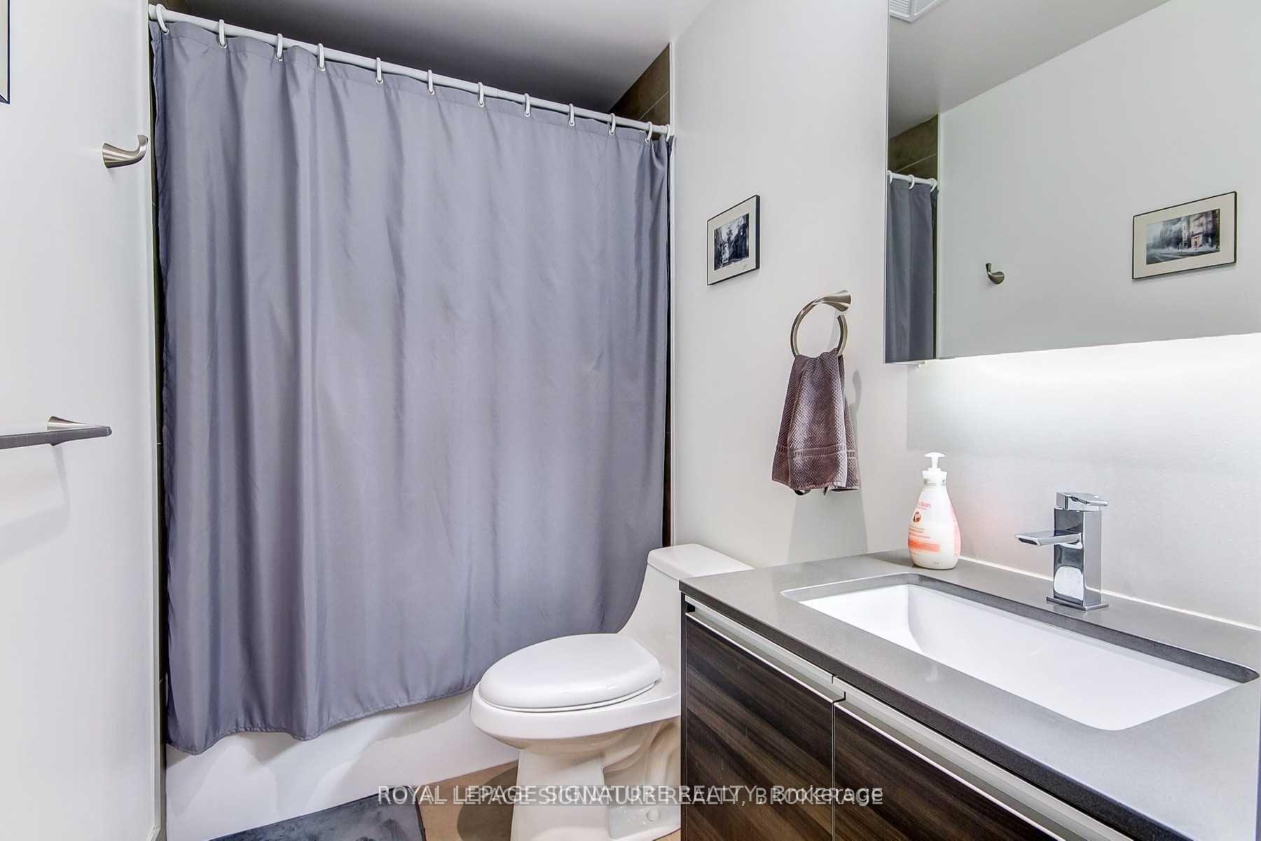 Photo 10 of Unit 704, 20 Minowan Miikan Lane, Toronto, Little Portugal — HOMEH