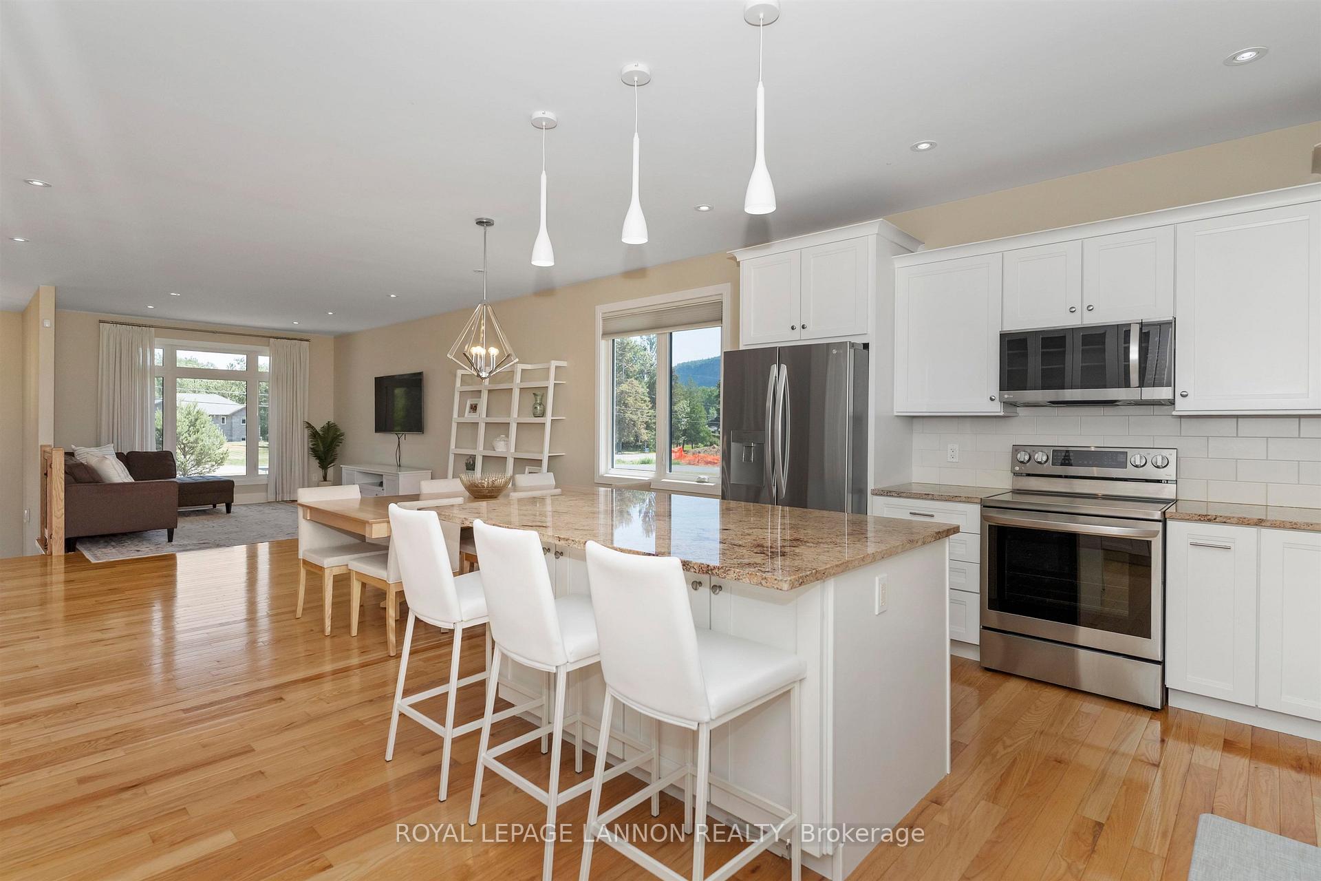 Photo 44 of 2115 15TH Side Road S, Thunder Bay, Mountain Road — HOMEH