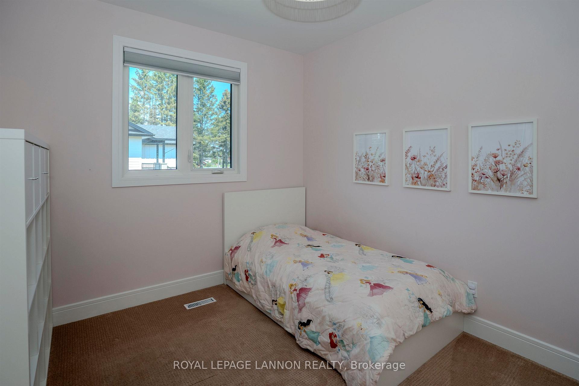 Photo 16 of 2115 15TH Side Road S, Thunder Bay, Mountain Road — HOMEH