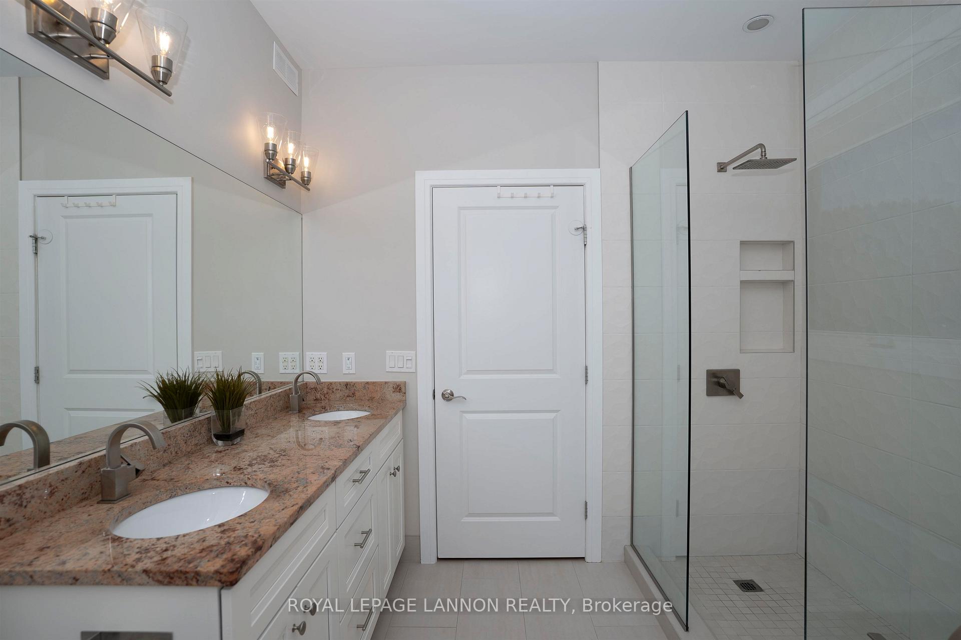 Photo 22 of 2115 15TH Side Road S, Thunder Bay, Mountain Road — HOMEH