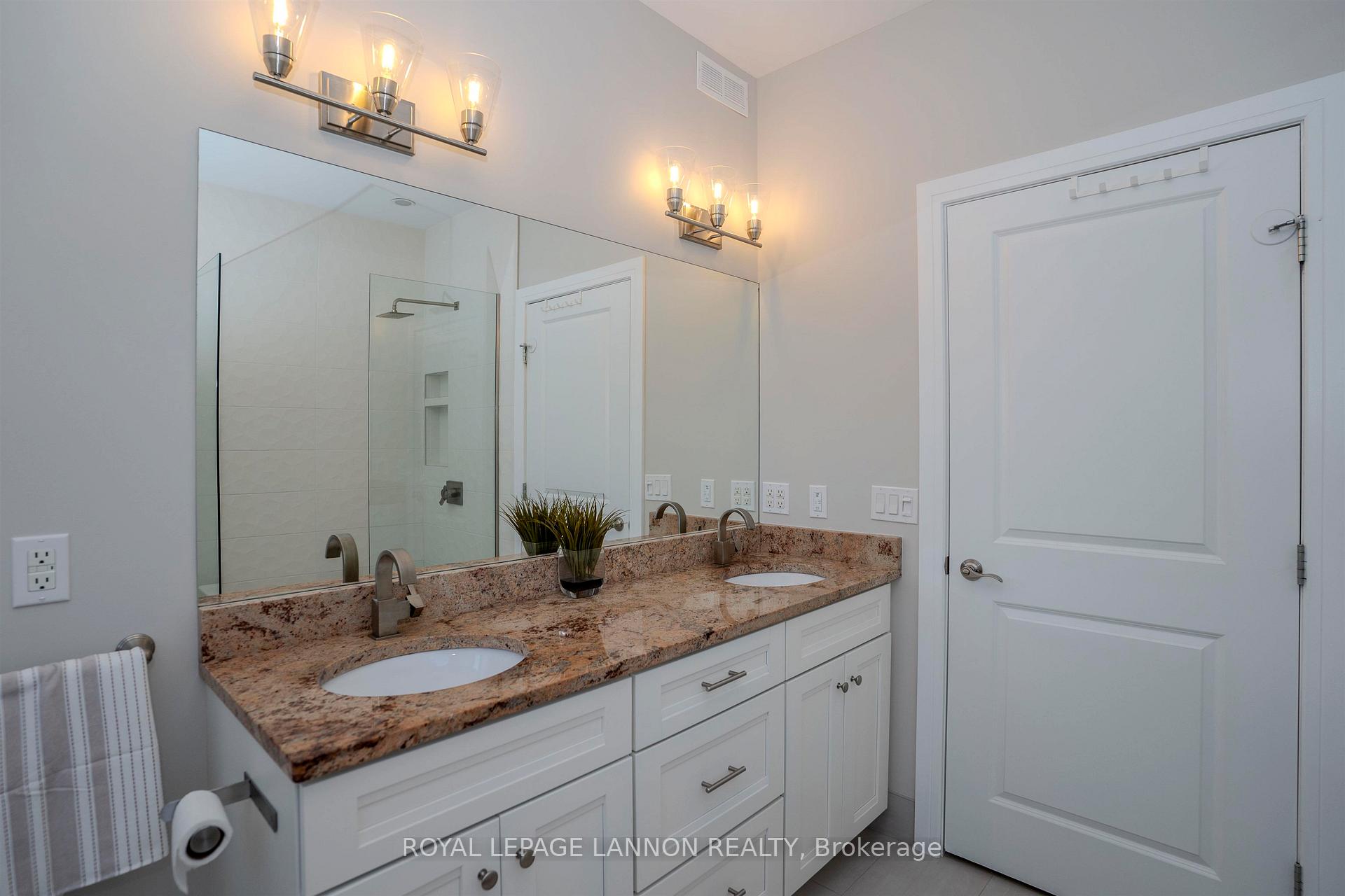 Photo 23 of 2115 15TH Side Road S, Thunder Bay, Mountain Road — HOMEH
