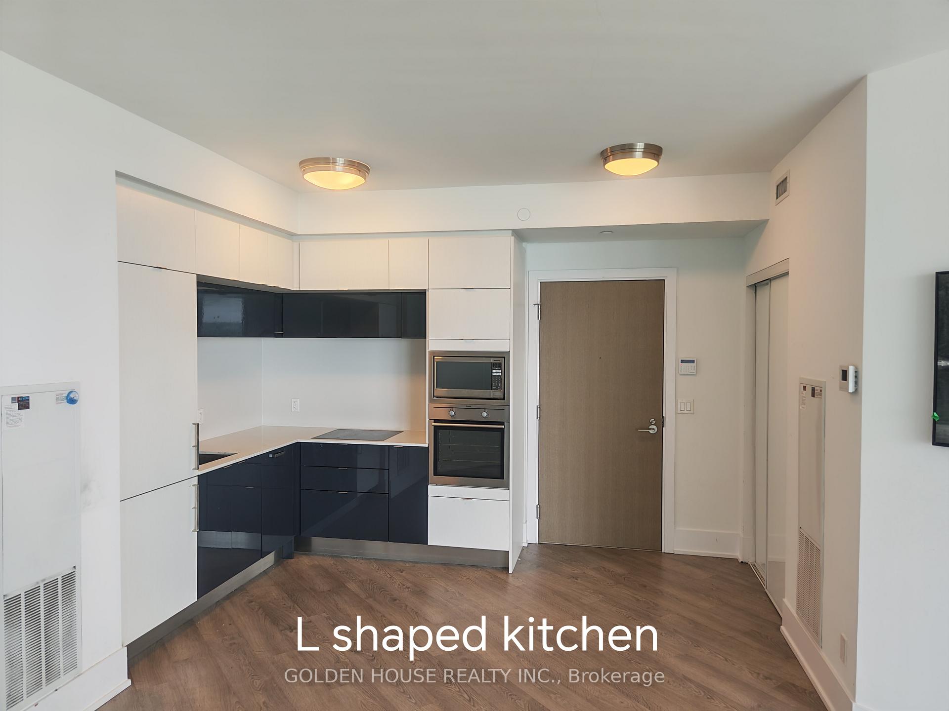 Photo 4 of Unit 515, 1 Edgewater Drive, Toronto, Waterfront Communities — HOMEH
