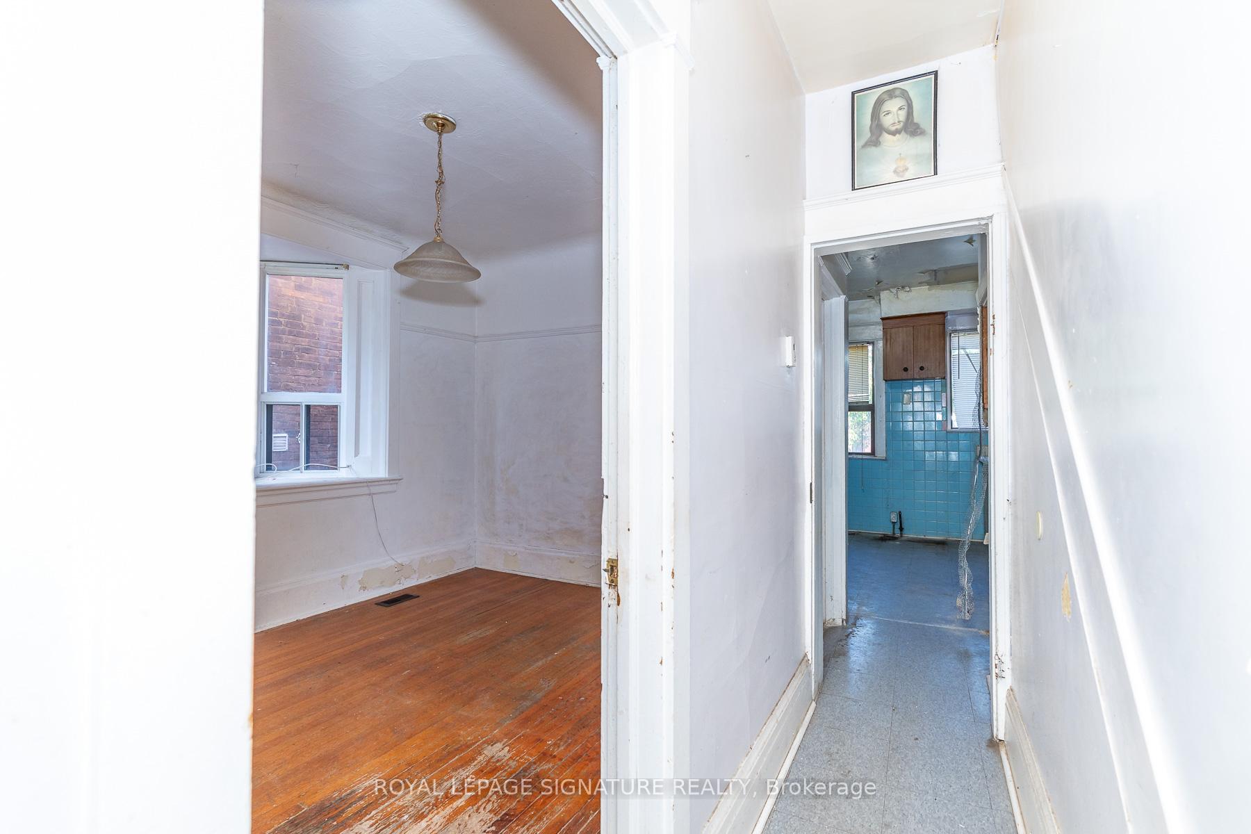 Photo 7 of 290 Margueretta Street, Toronto, Dufferin Grove — HOMEH