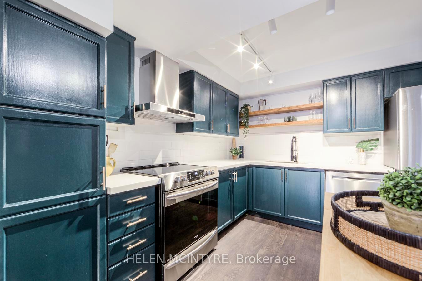 Photo 1 of Unit 222, 955 Millwood Road, Toronto, Leaside — HOMEH