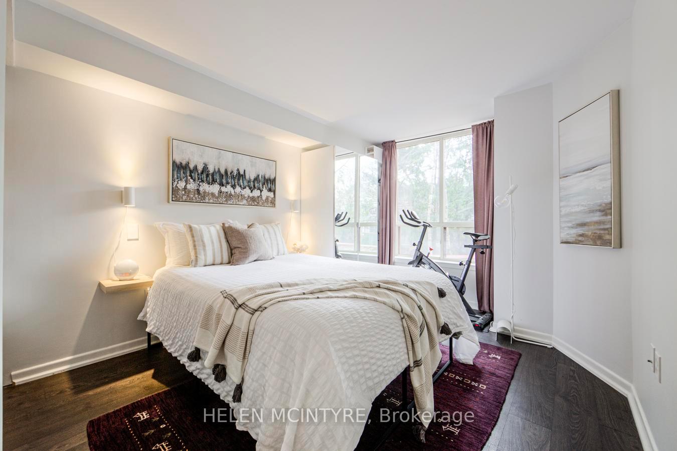 Photo 4 of Unit 222, 955 Millwood Road, Toronto, Leaside — HOMEH