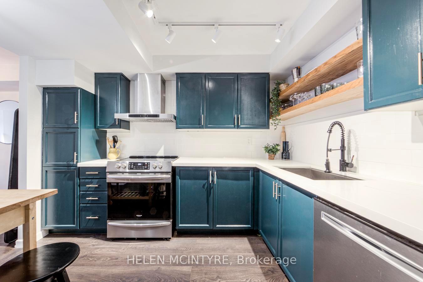 Photo 10 of Unit 222, 955 Millwood Road, Toronto, Leaside — HOMEH