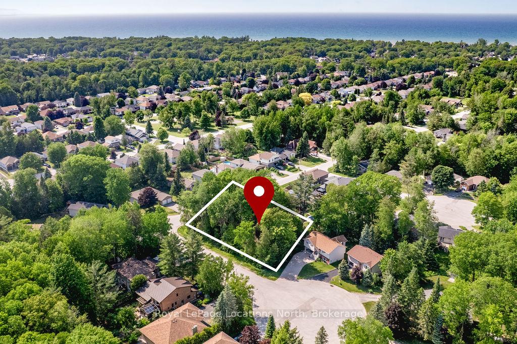 Photo 2 of 7 Smallman Drive, Wasaga Beach — HOMEH